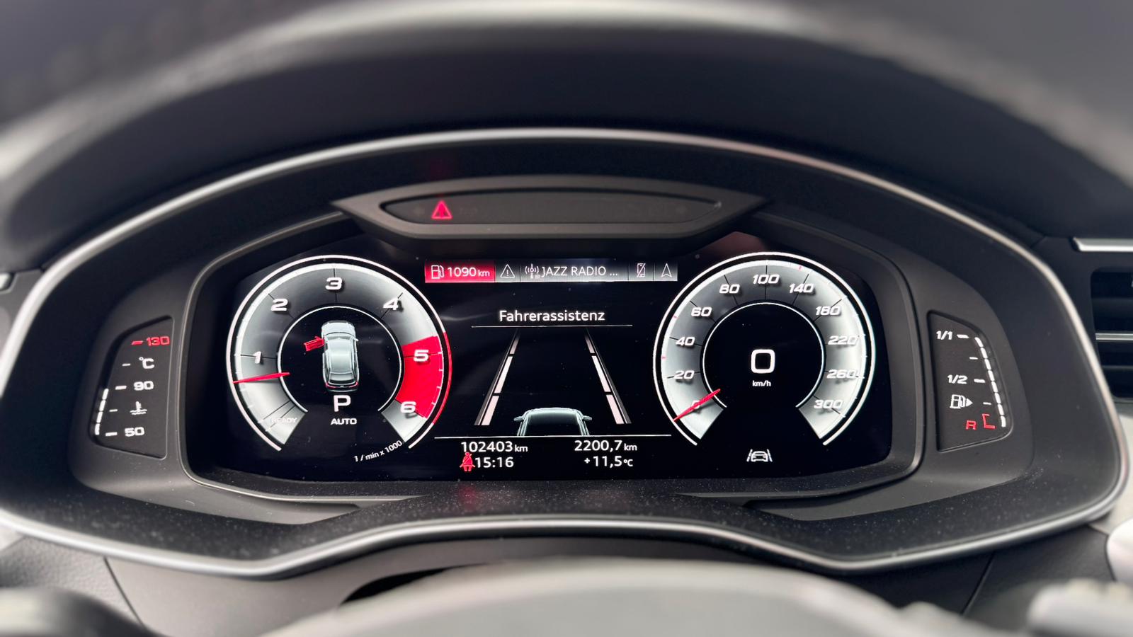 AUDI S6 Avant 3.0 TDI quattro tiptronic-image-11