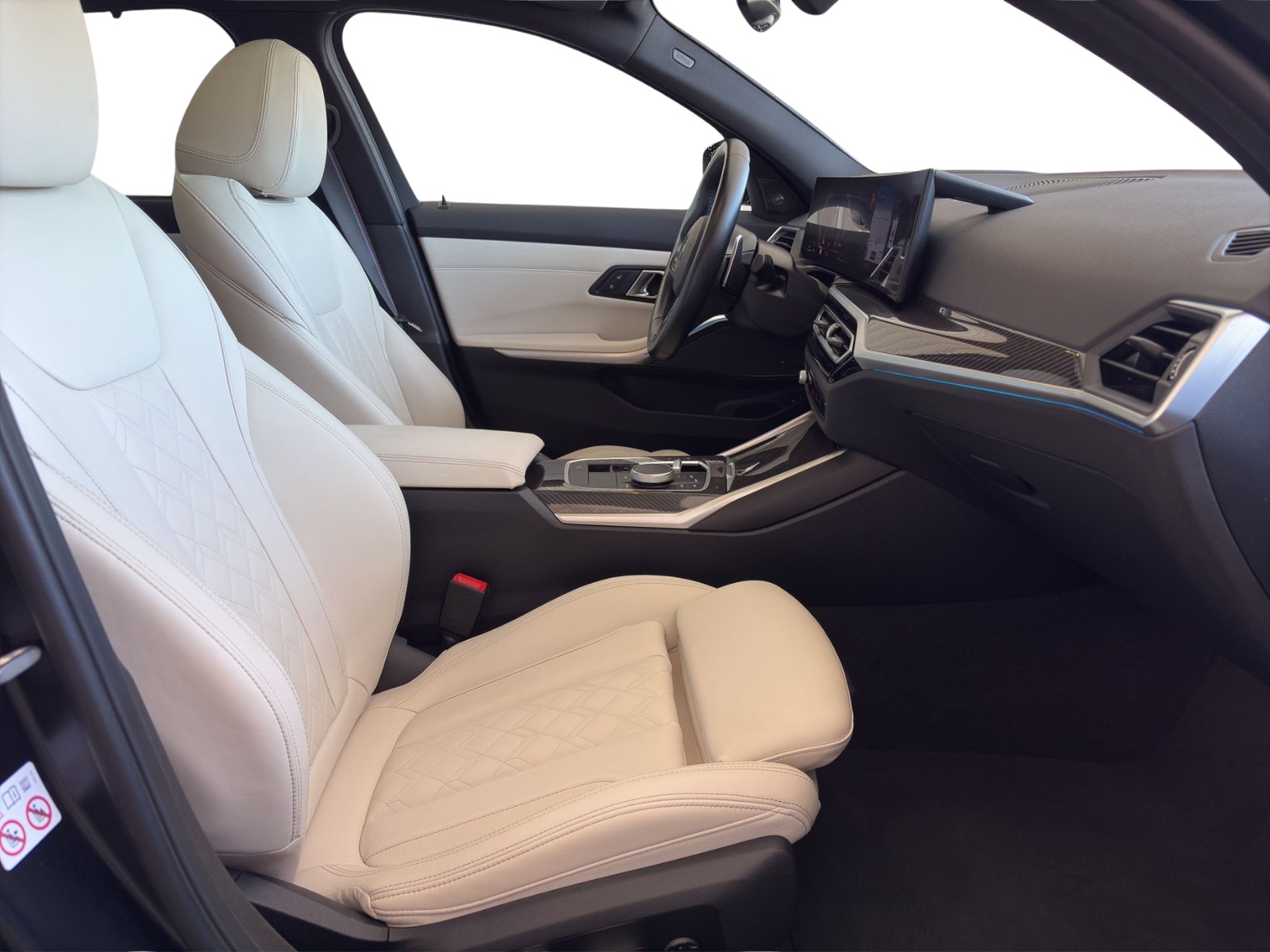 BMW M330d xDrive SAG Touring M-Sport Pro Individual-image-22