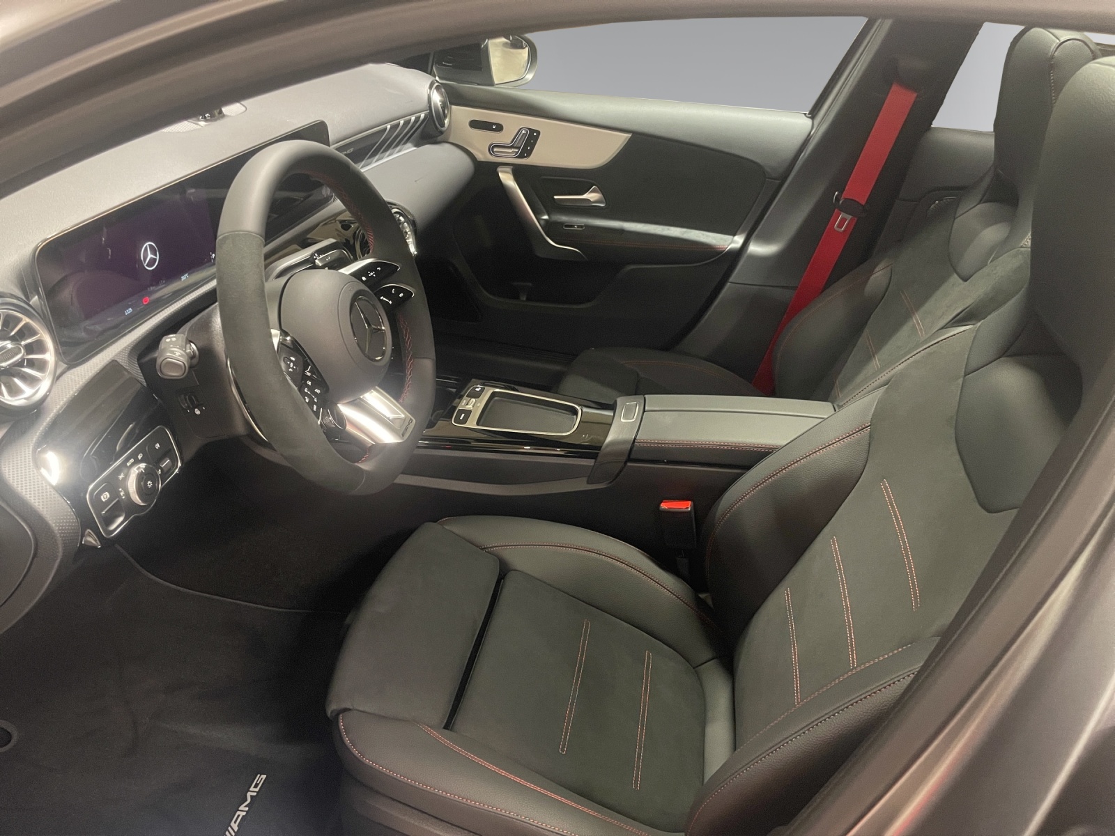 Image MERCEDES-BENZ A-35-AMG A AMG 35 4Matic 8G-DCT