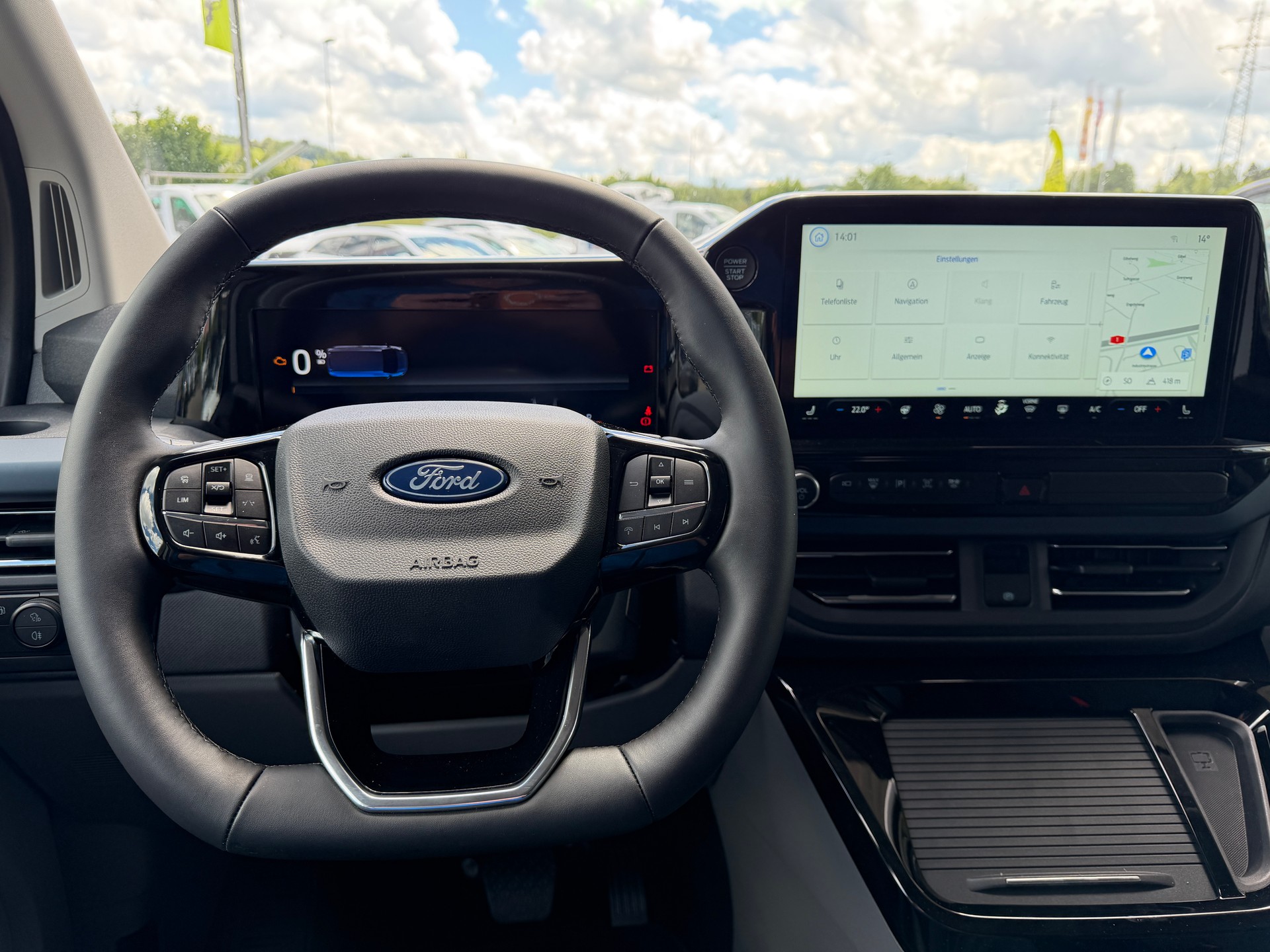 FORD Tourneo Bus 340 L1H1 PHEV Active-image-7