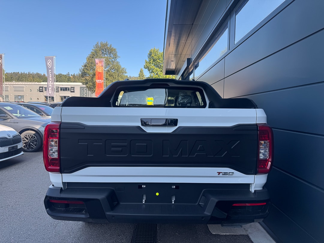 MAXUS T60 Max 2.0TDI 4x4 Autom Luxury-image-5
