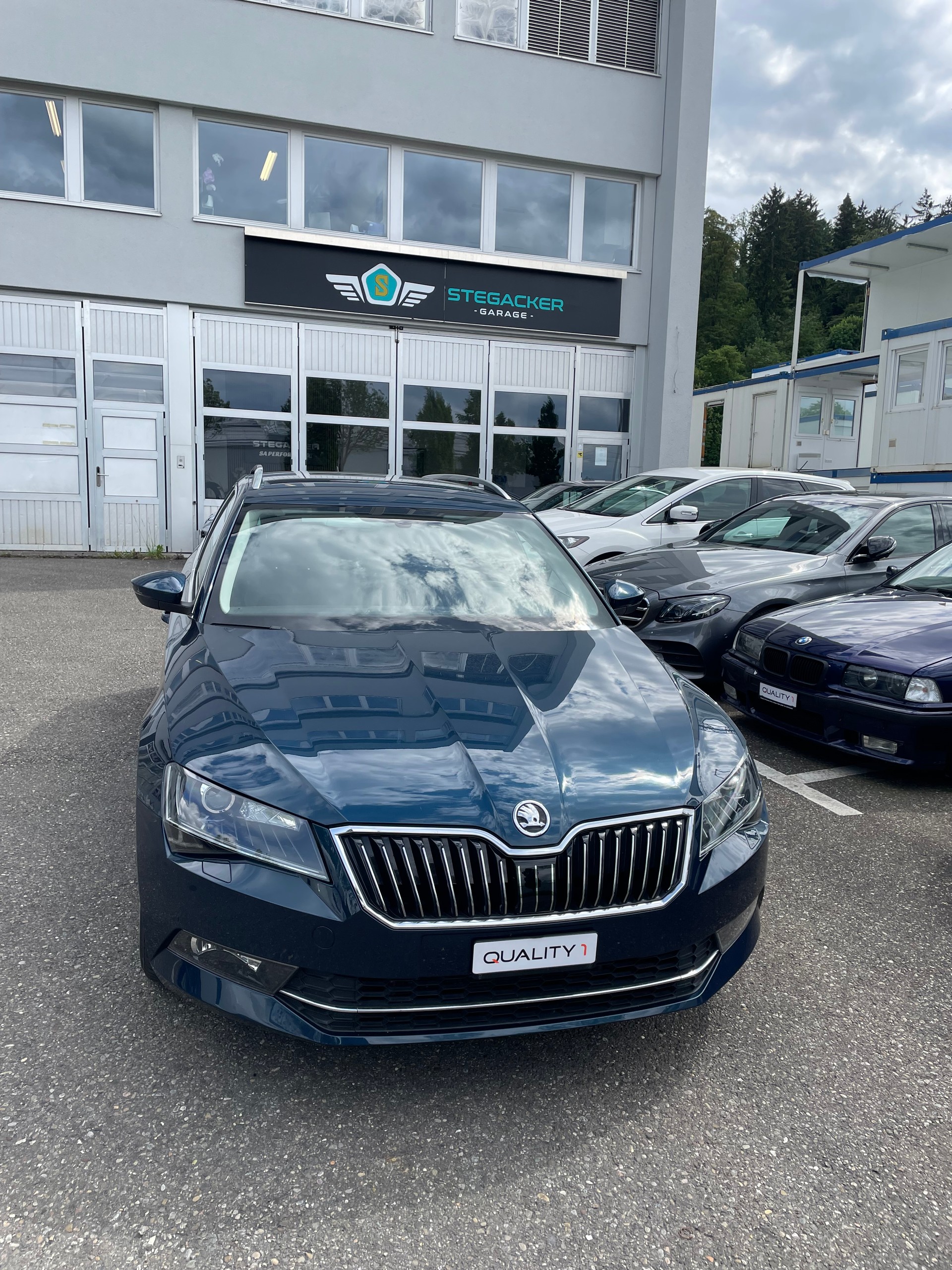 SKODA Superb Combi 2.0 TDi Sport Line 4x4 DSG-image-0