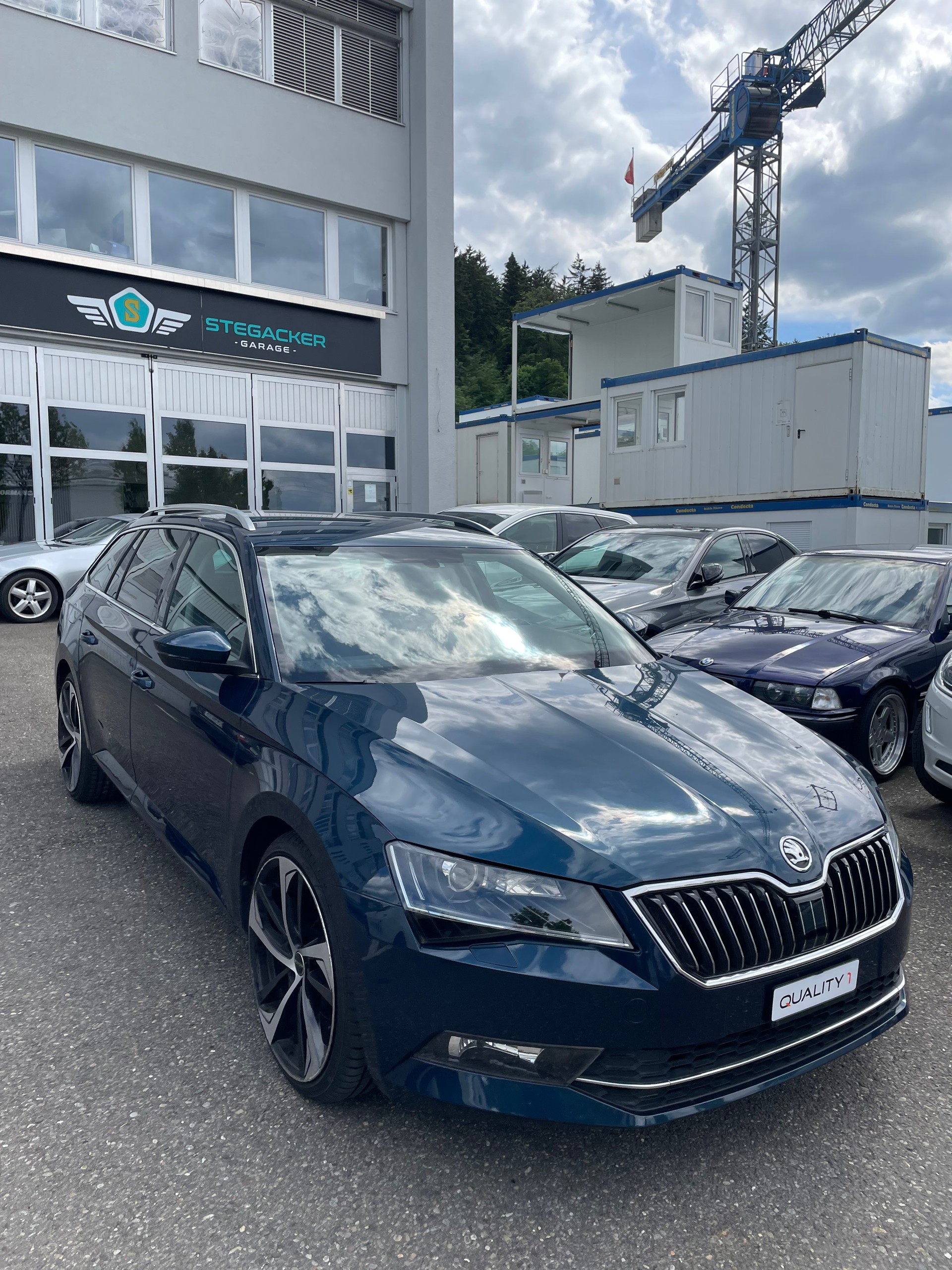 SKODA Superb Combi 2.0 TDi Sport Line 4x4 DSG-image-1