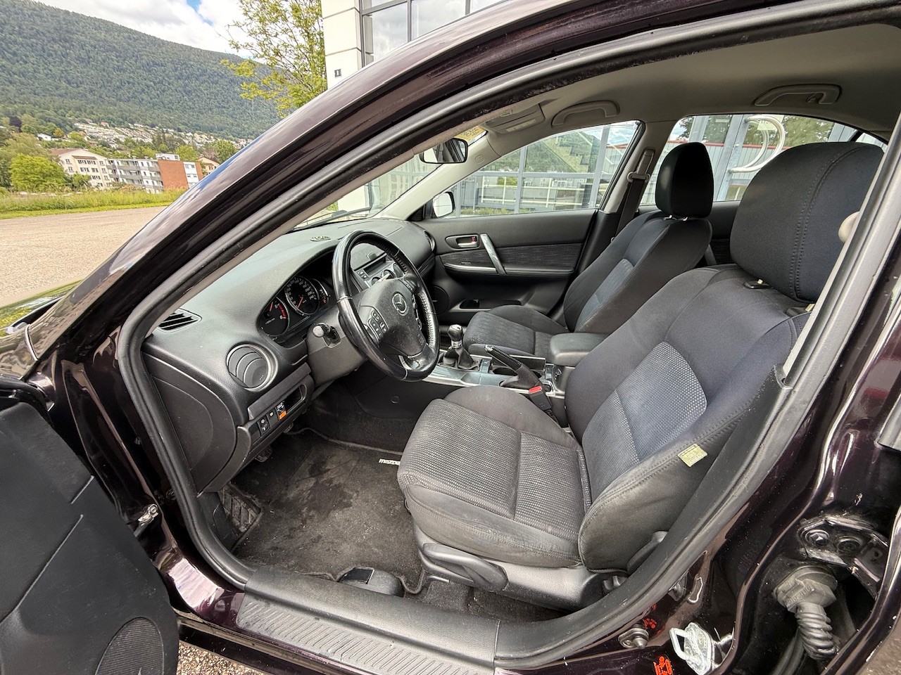MAZDA 6 2.0 CD 16V Sport-image-11