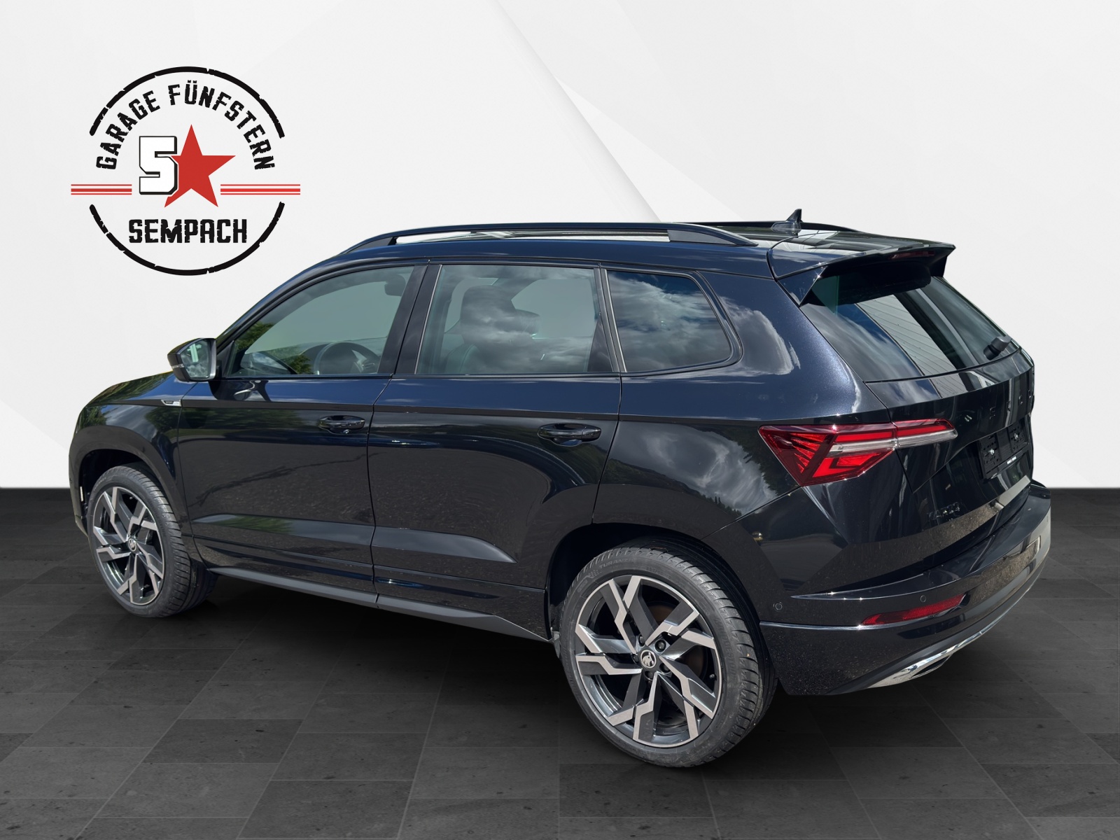 SKODA Karoq 2.0 TSI SportLine 4x4 DSG-showroom-element-2