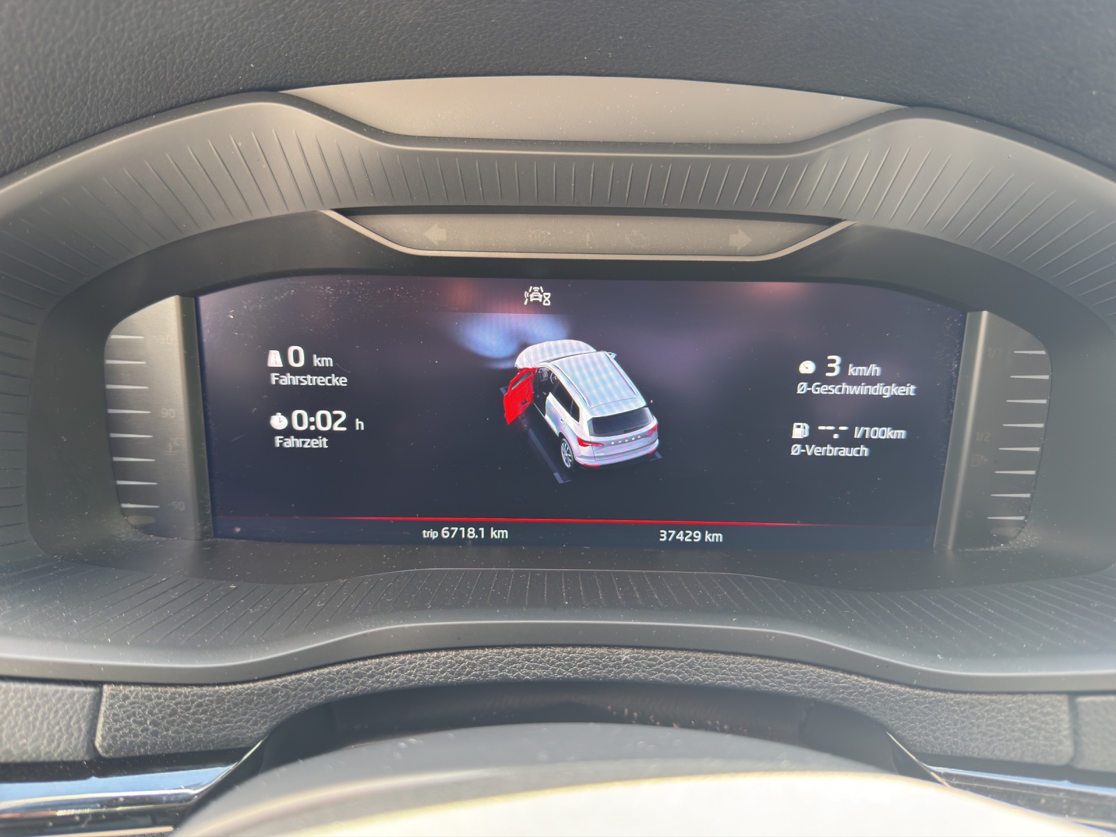 SKODA Karoq 2.0 TSI SportLine 4x4 DSG-image-10