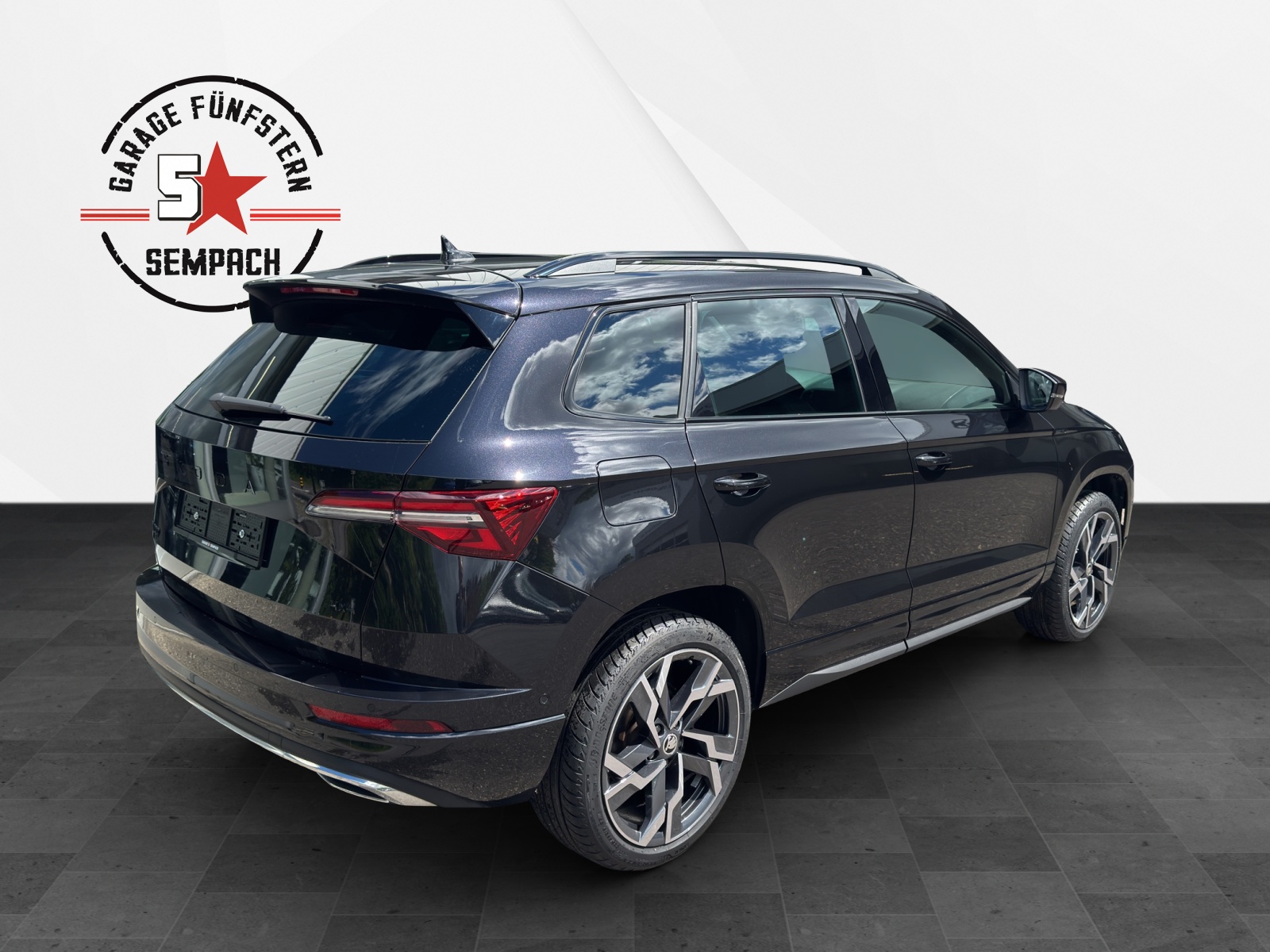 SKODA Karoq 2.0 TSI SportLine 4x4 DSG-image-4