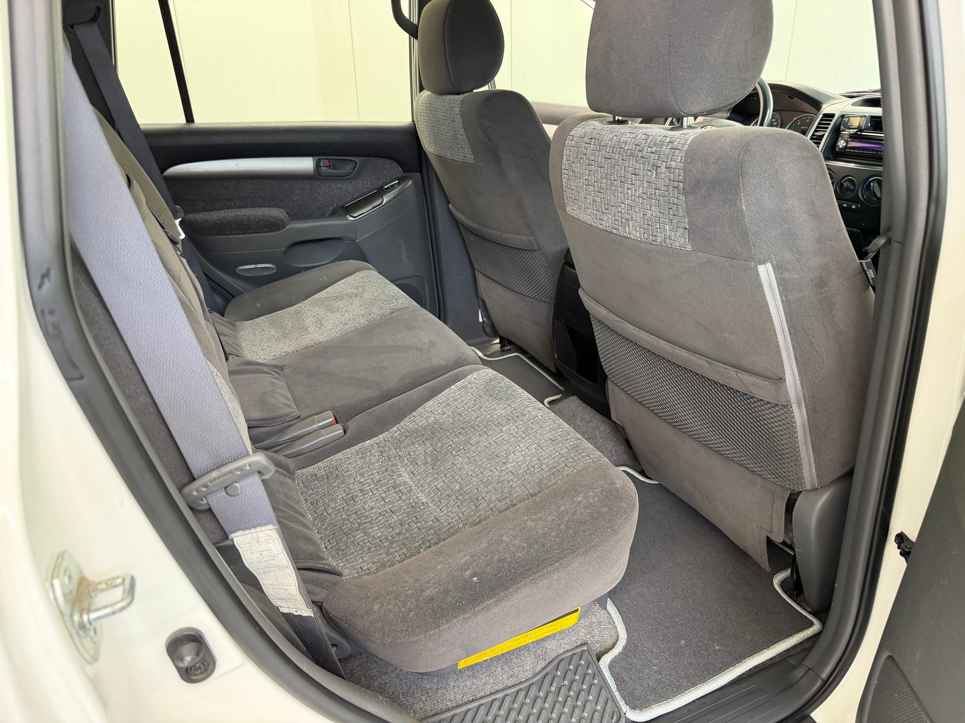 TOYOTA Land Cruiser 3.0 TD Linea Terra-image-15