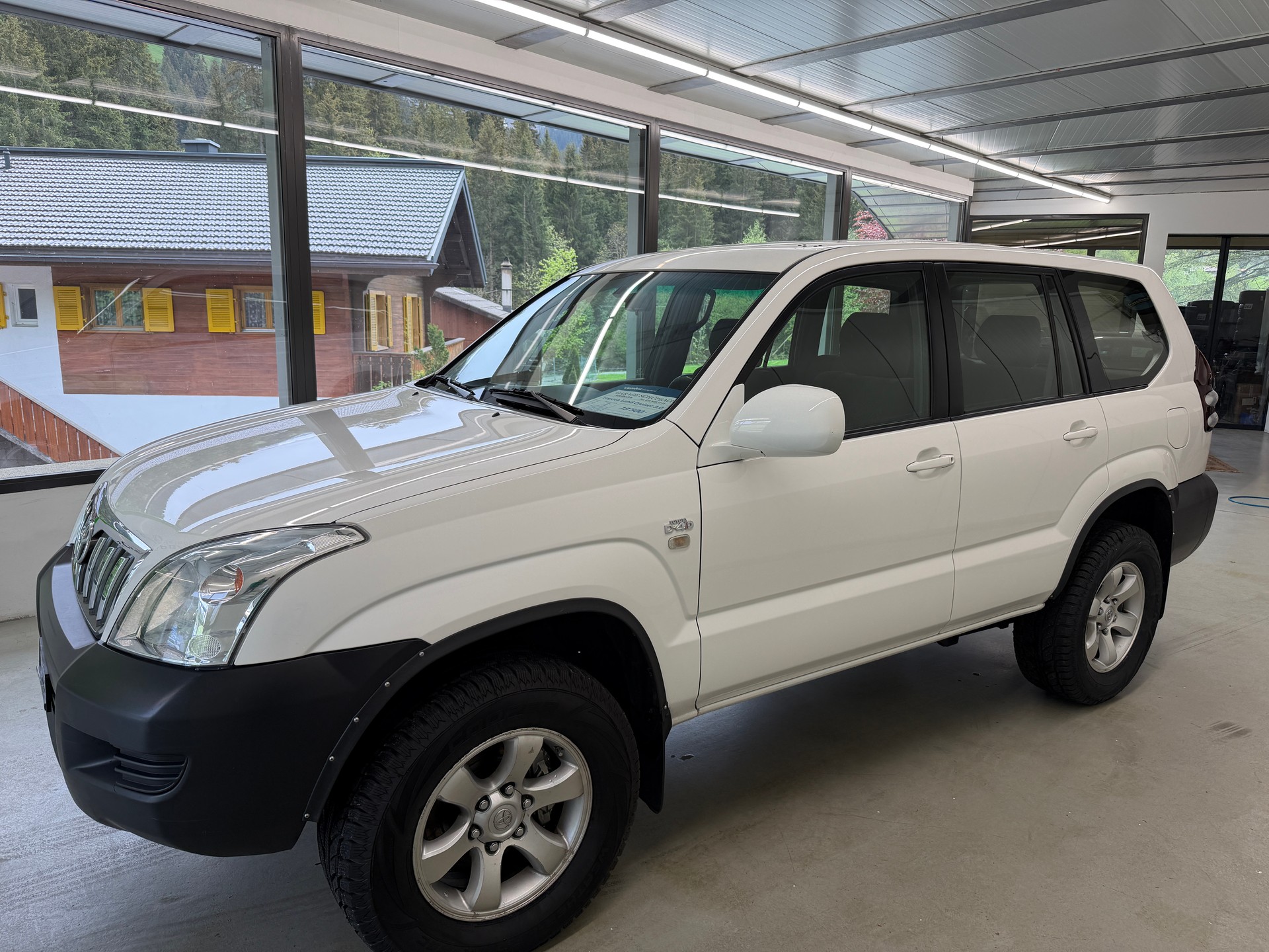 TOYOTA Land Cruiser 3.0 TD Linea Terra-image-7