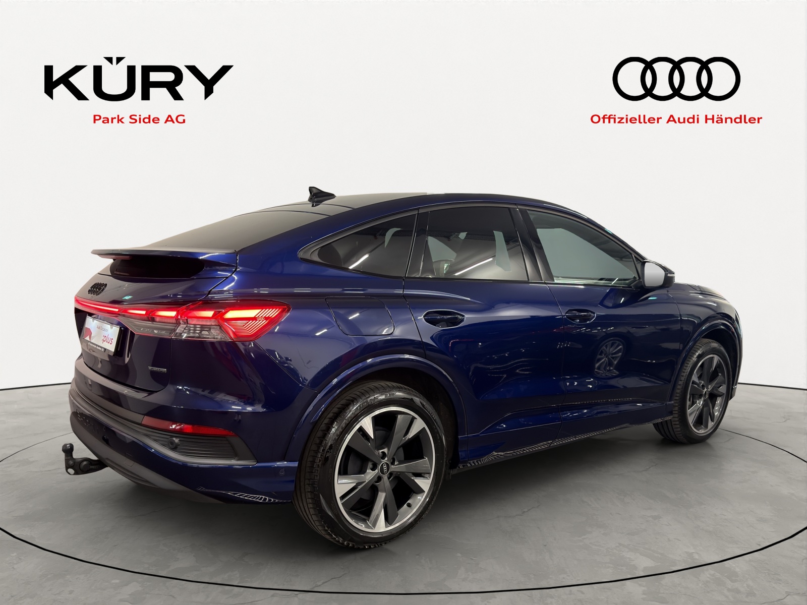AUDI Q4 Sportback 50 e-tron quattro 299PS-image-3