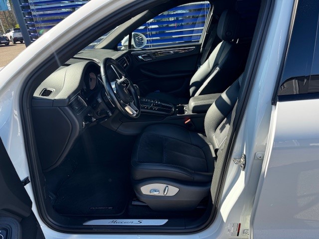 PORSCHE Macan S Diesel PDK-image-4