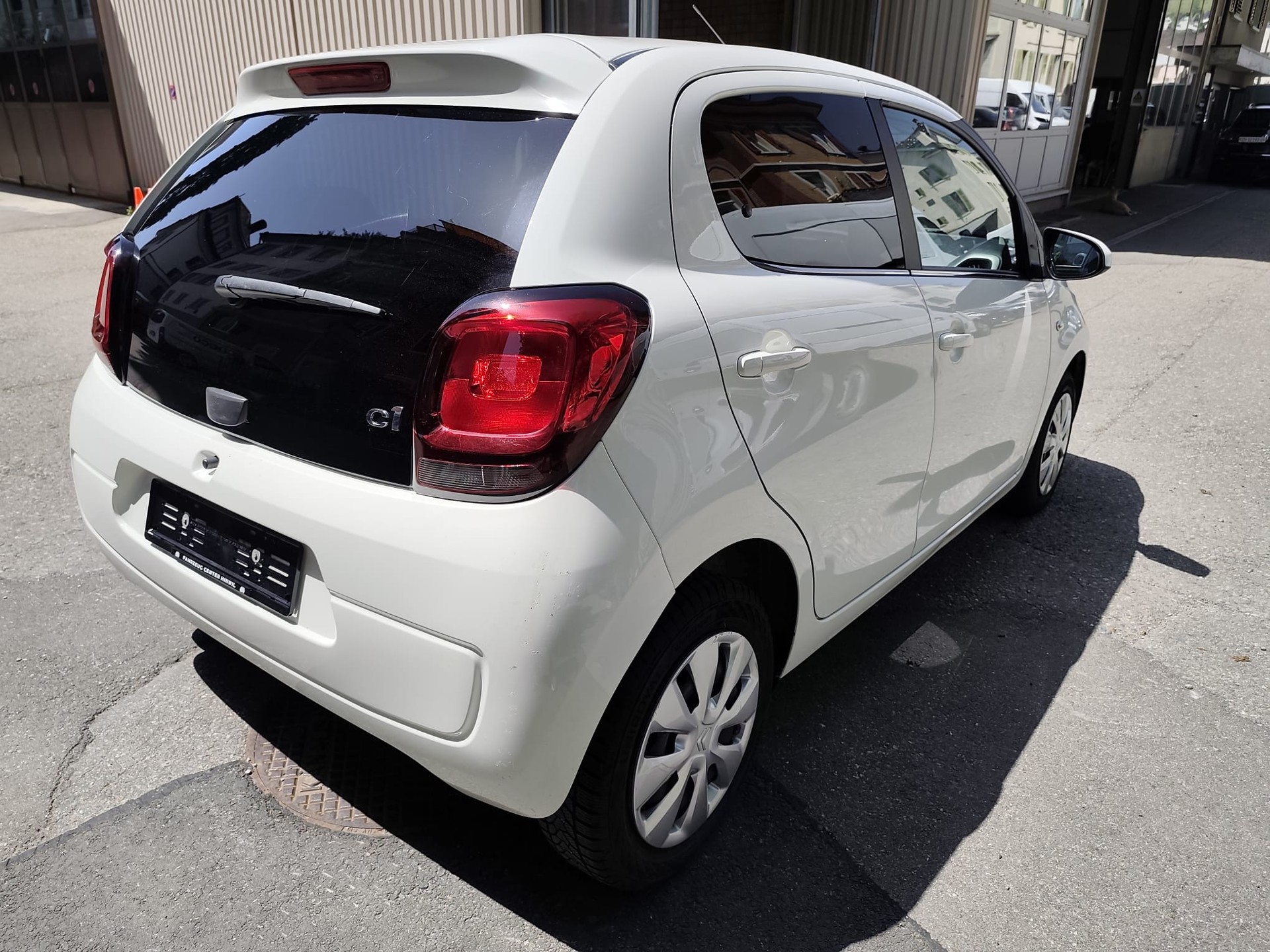 CITROEN C1 1.0 VTi ETG5 Feel-image-4