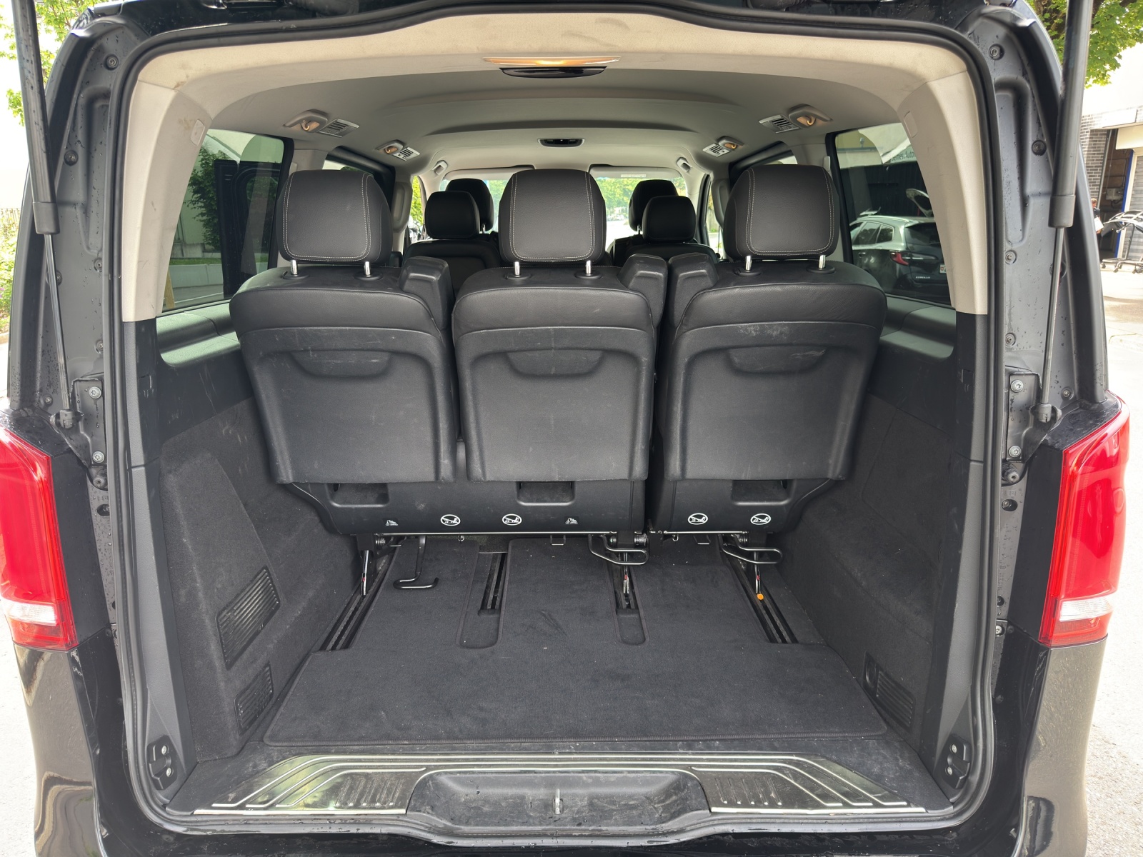 MERCEDES-BENZ V 250 d lang Avantgarde 4Matic G-Tronic-image-30