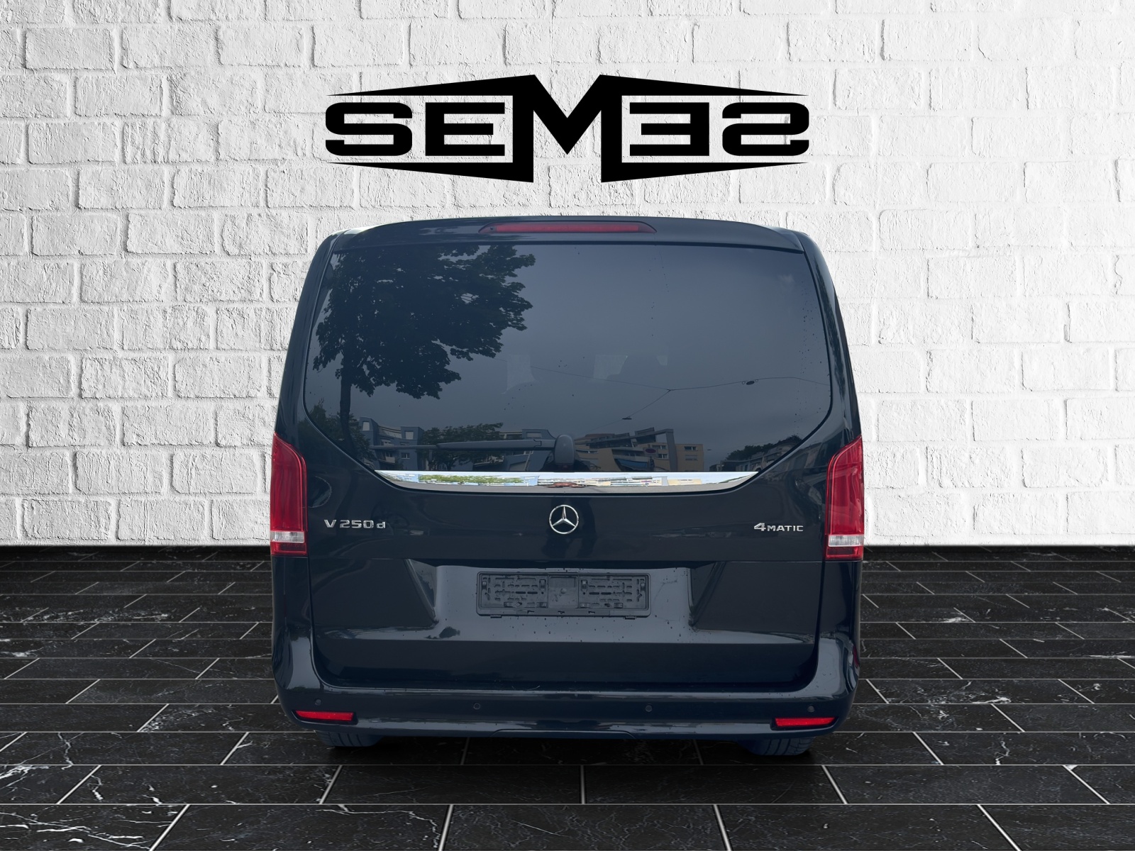 MERCEDES-BENZ V 250 d lang Avantgarde 4Matic G-Tronic-image-3