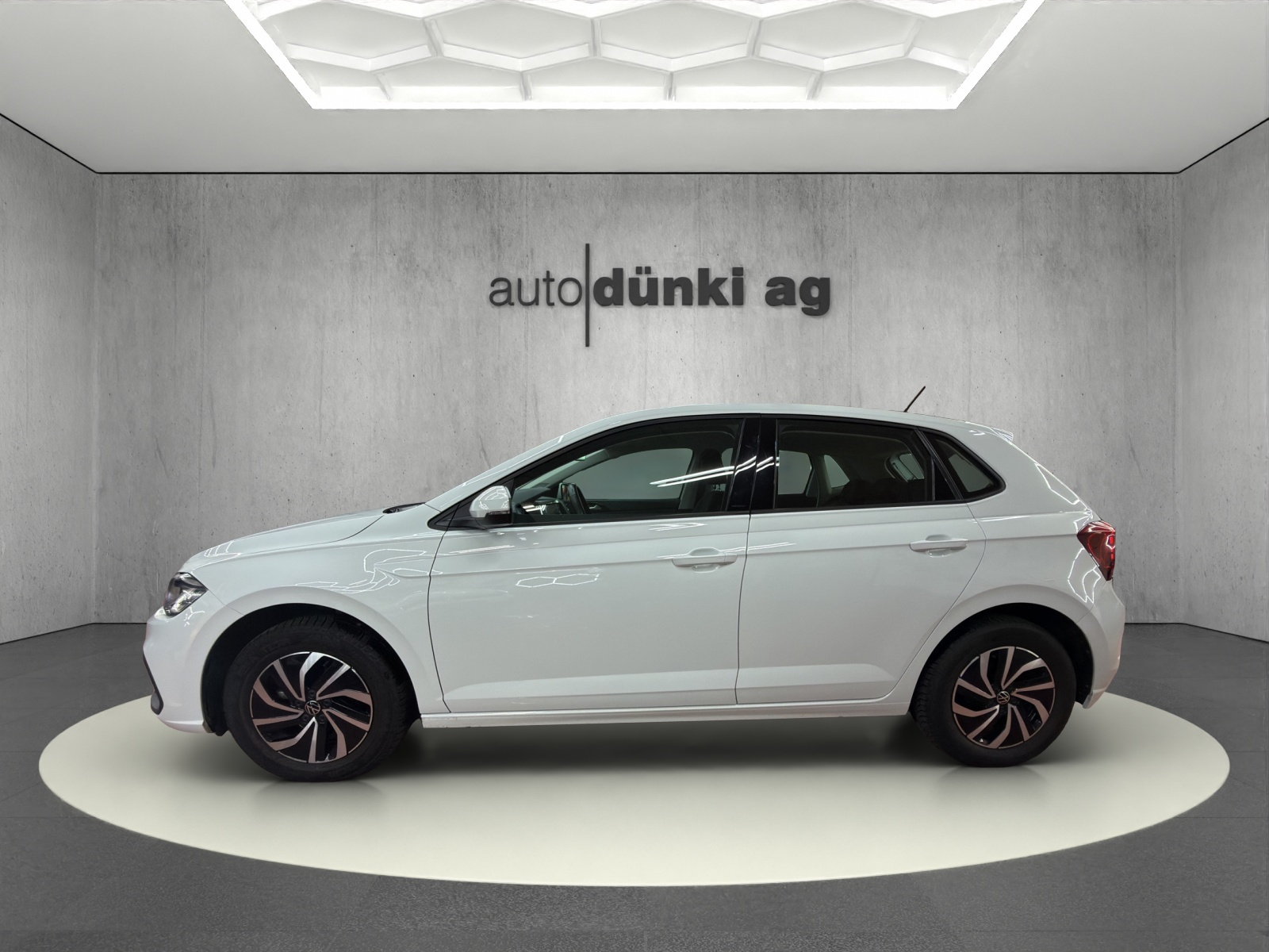 VW Polo 1.0 TSI Life DSG-showroom-element-1