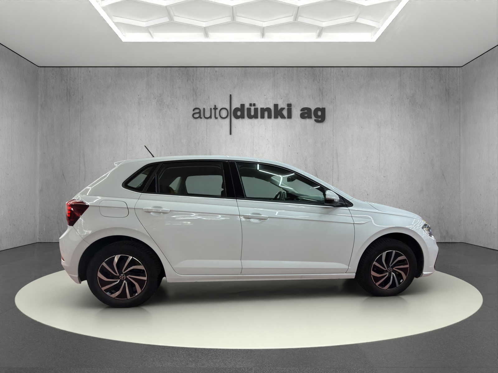 VW Polo 1.0 TSI Life DSG-image-4