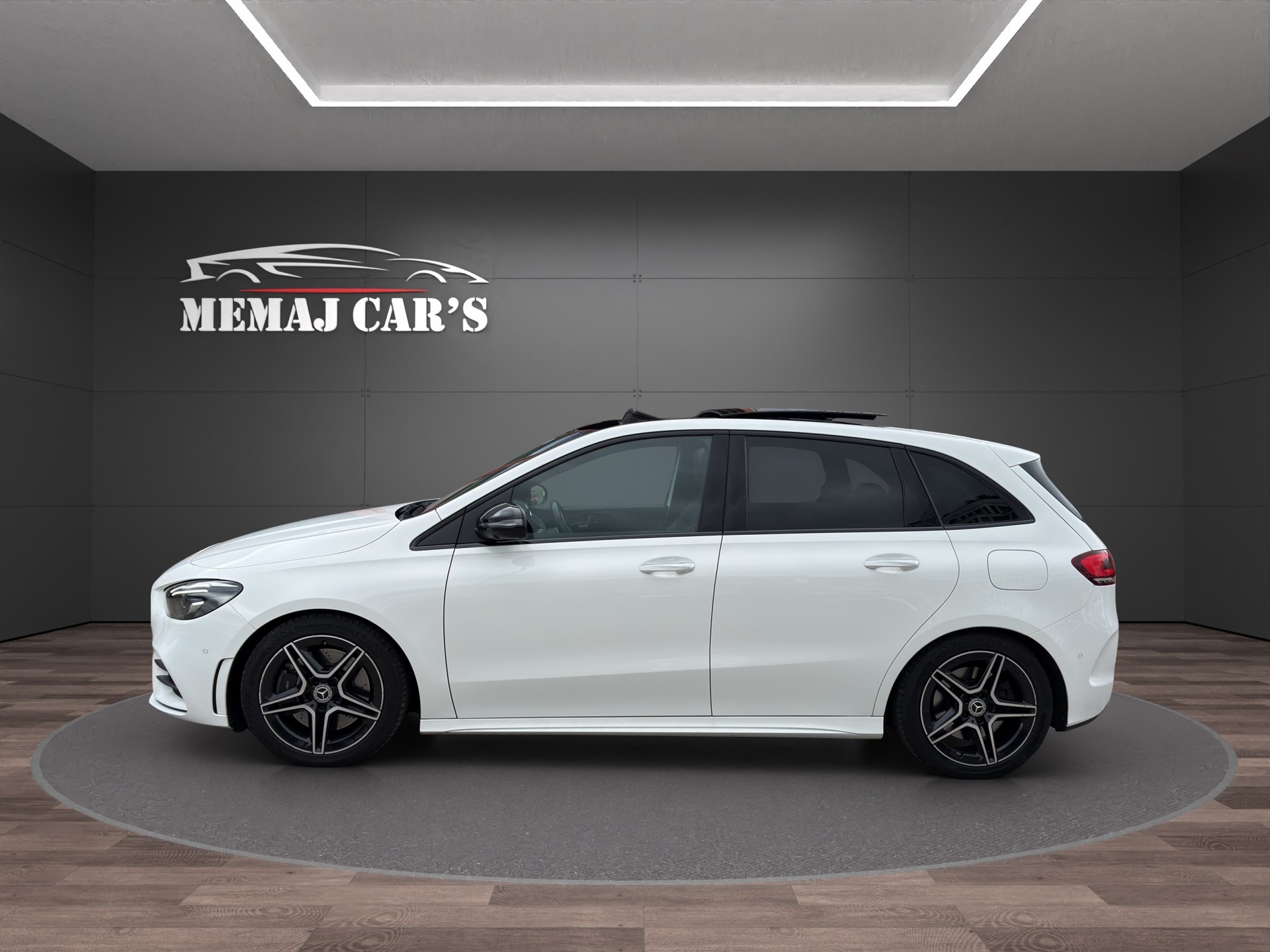 MERCEDES-BENZ B 250 4Matic AMG Line Panorama Dach-image-4