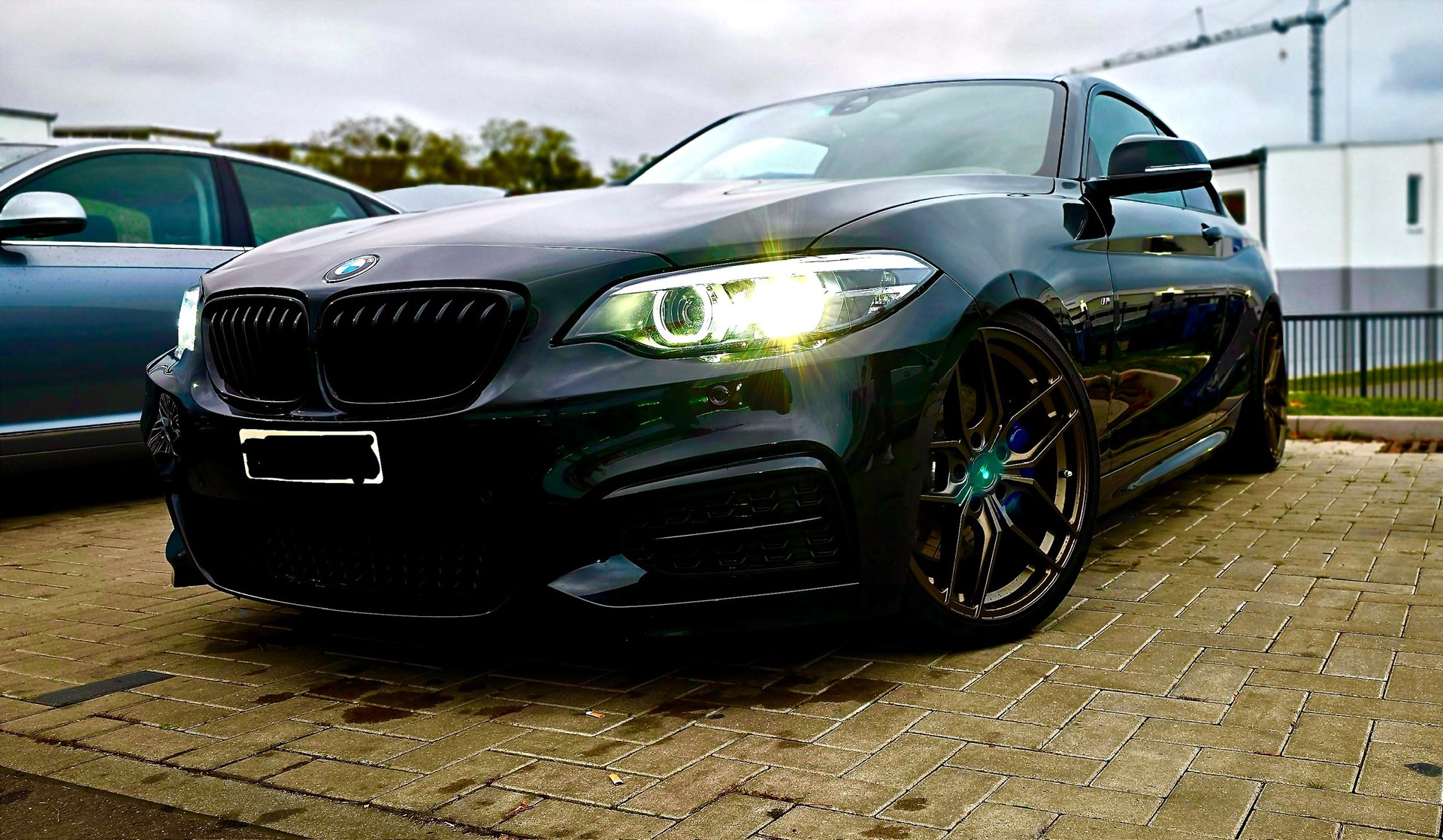 BMW M240i xDrive-image-1