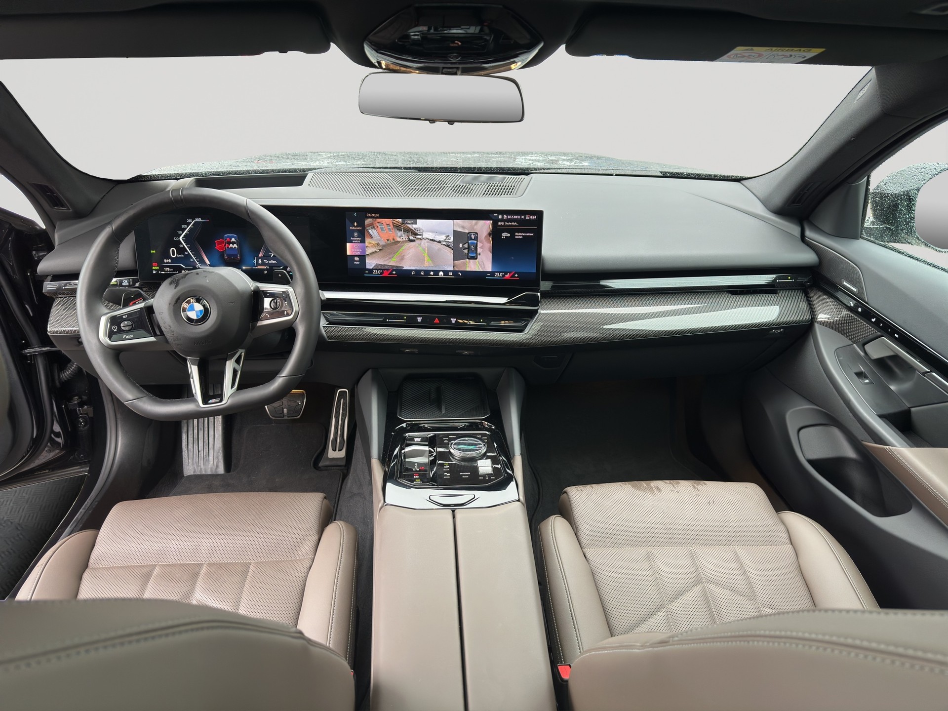 BMW 520i 48V M Sport Steptronic-image-13