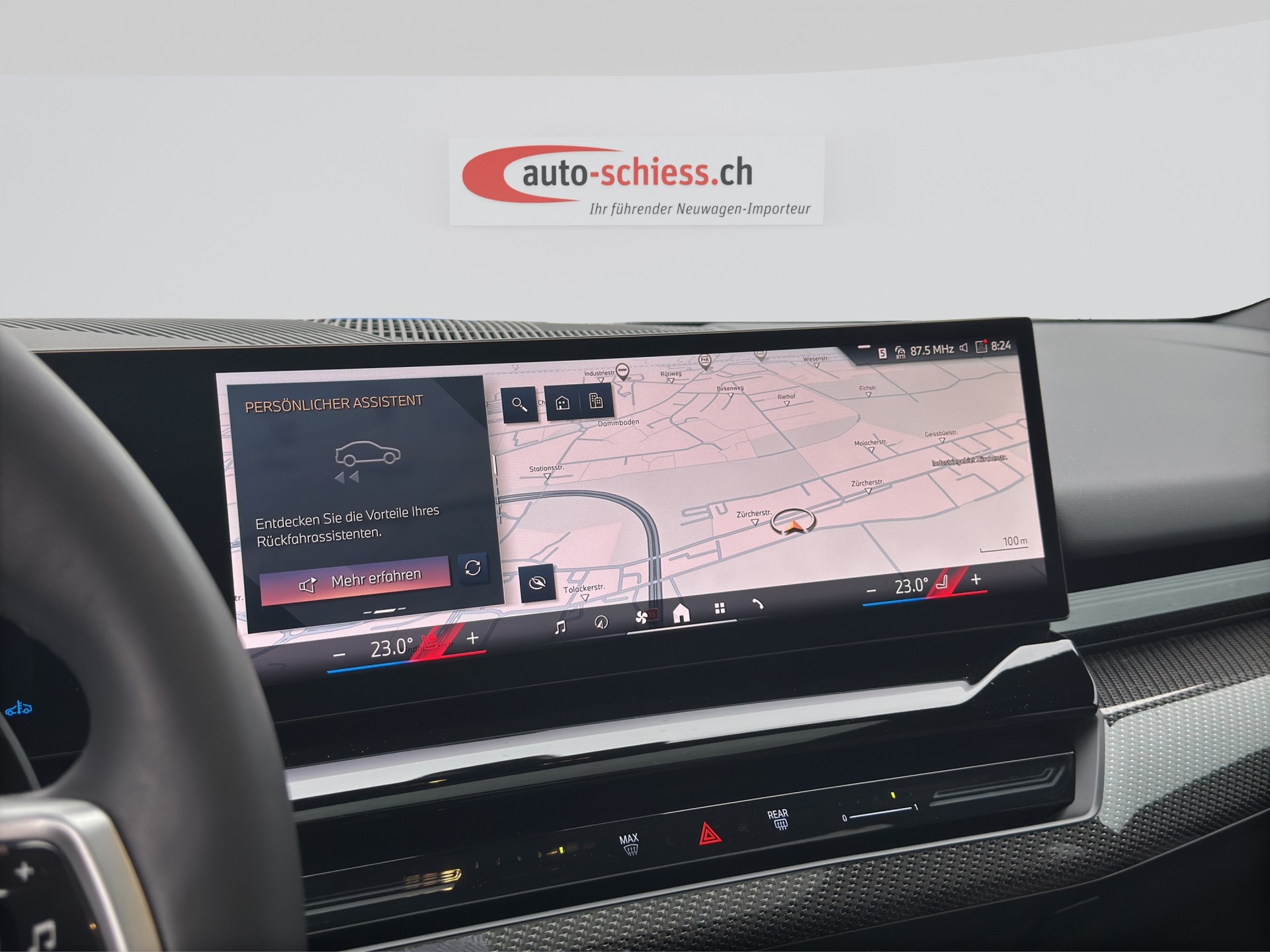 BMW 520i 48V M Sport Steptronic-image-11