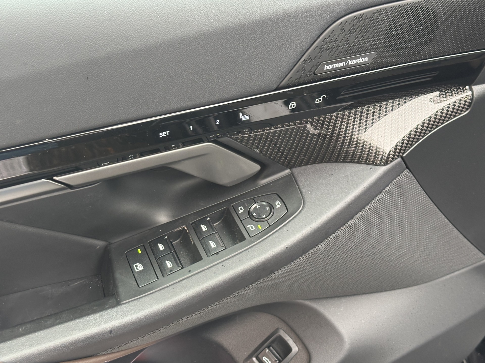 BMW 520i 48V M Sport Steptronic-image-8
