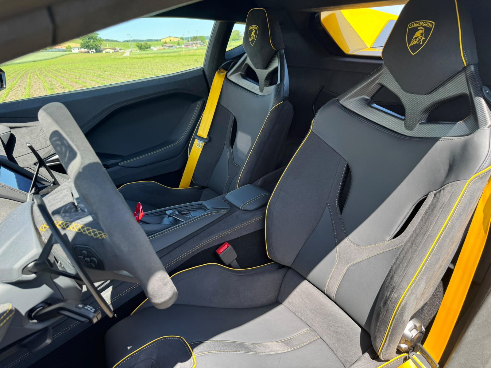 LAMBORGHINI Temerario HPEV-image-1