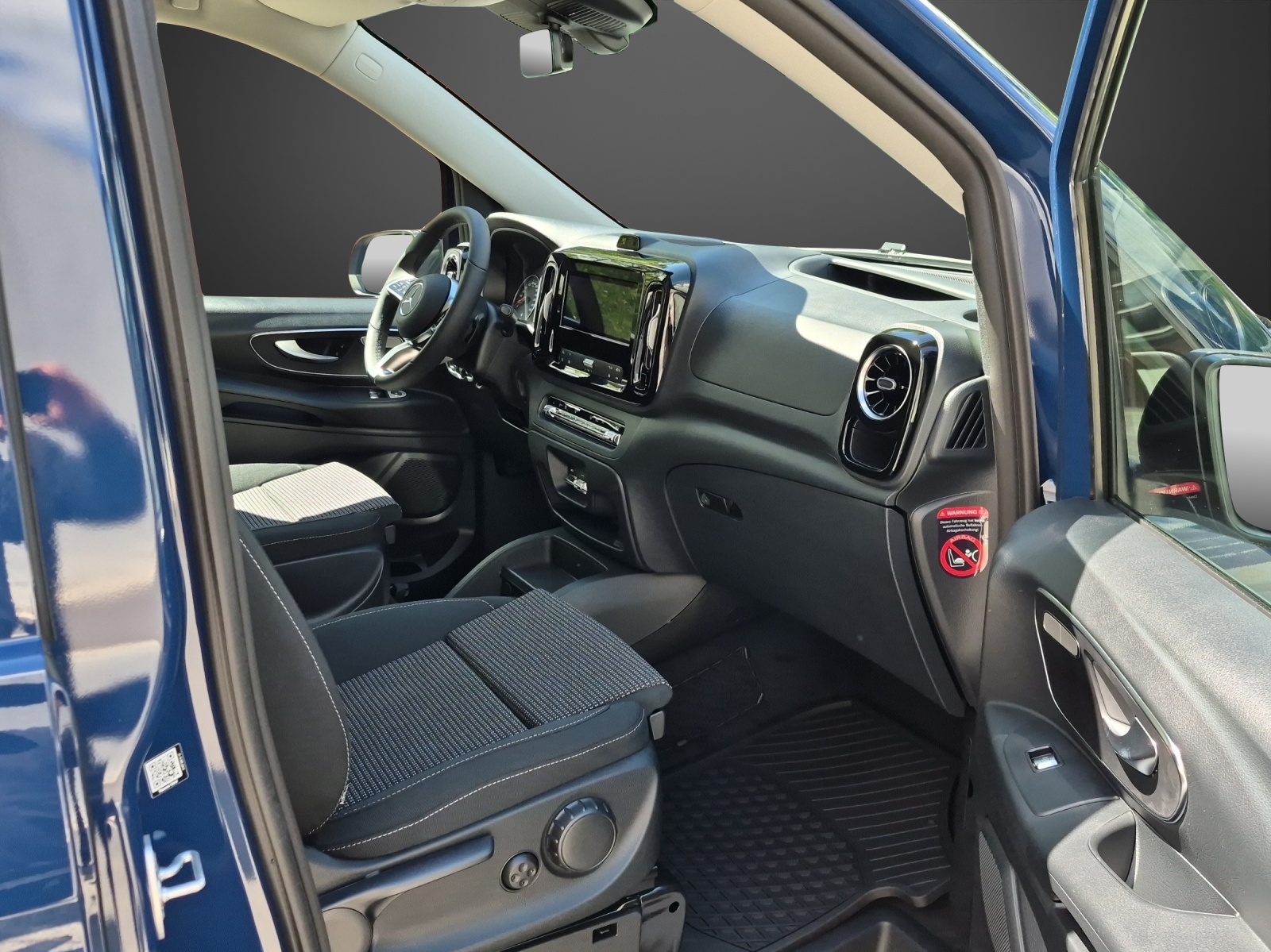 MERCEDES-BENZ Vito 116 CDI Lang Tourer 9G-Tronic 4M Select-image-10