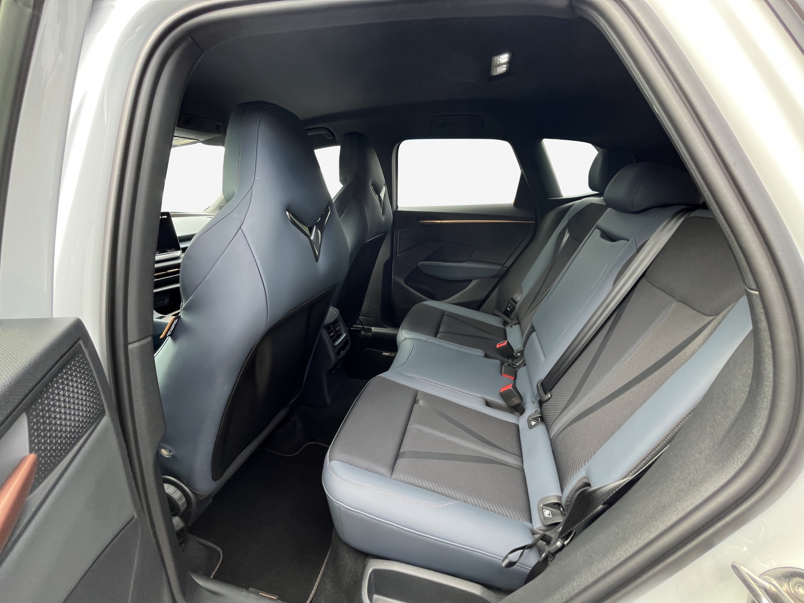 CUPRA Terramar 2.0 TSI DSG 4Drive VZ-image-11