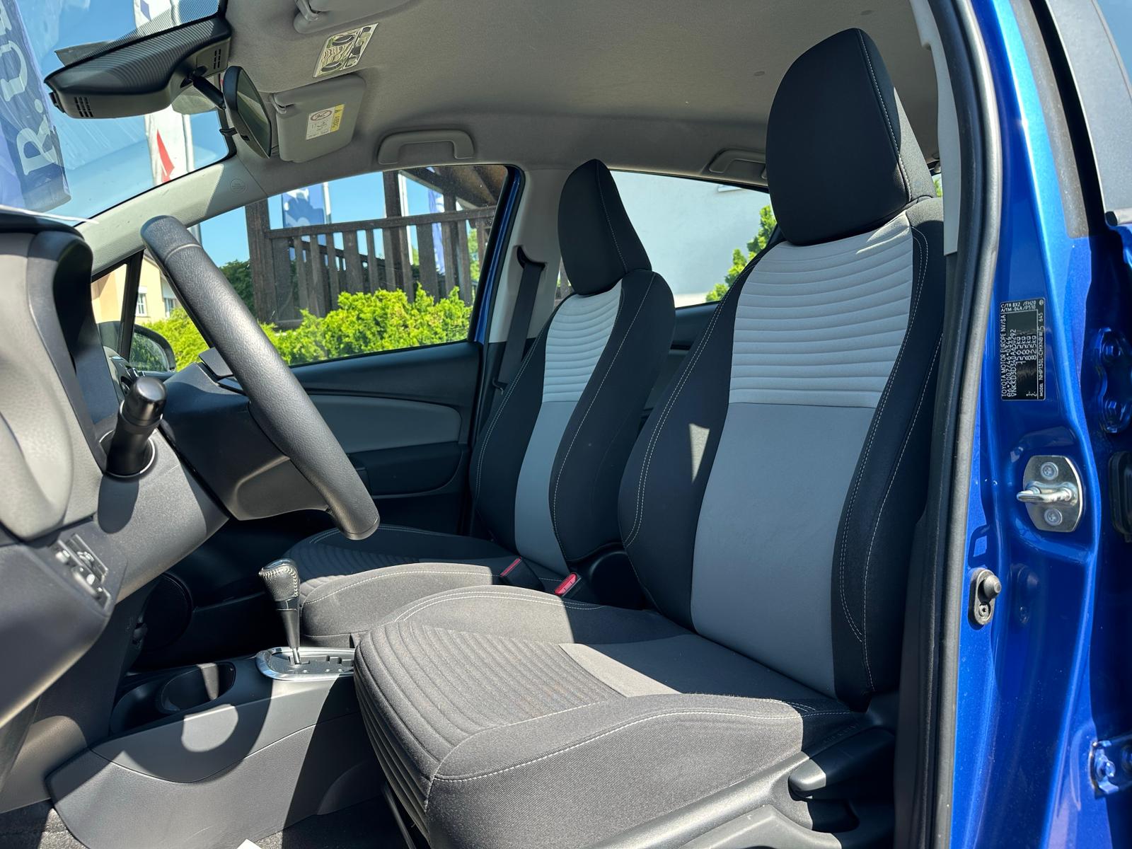 TOYOTA Yaris 1.5 VVT-i Hybrid Trend e-CVT-image-12