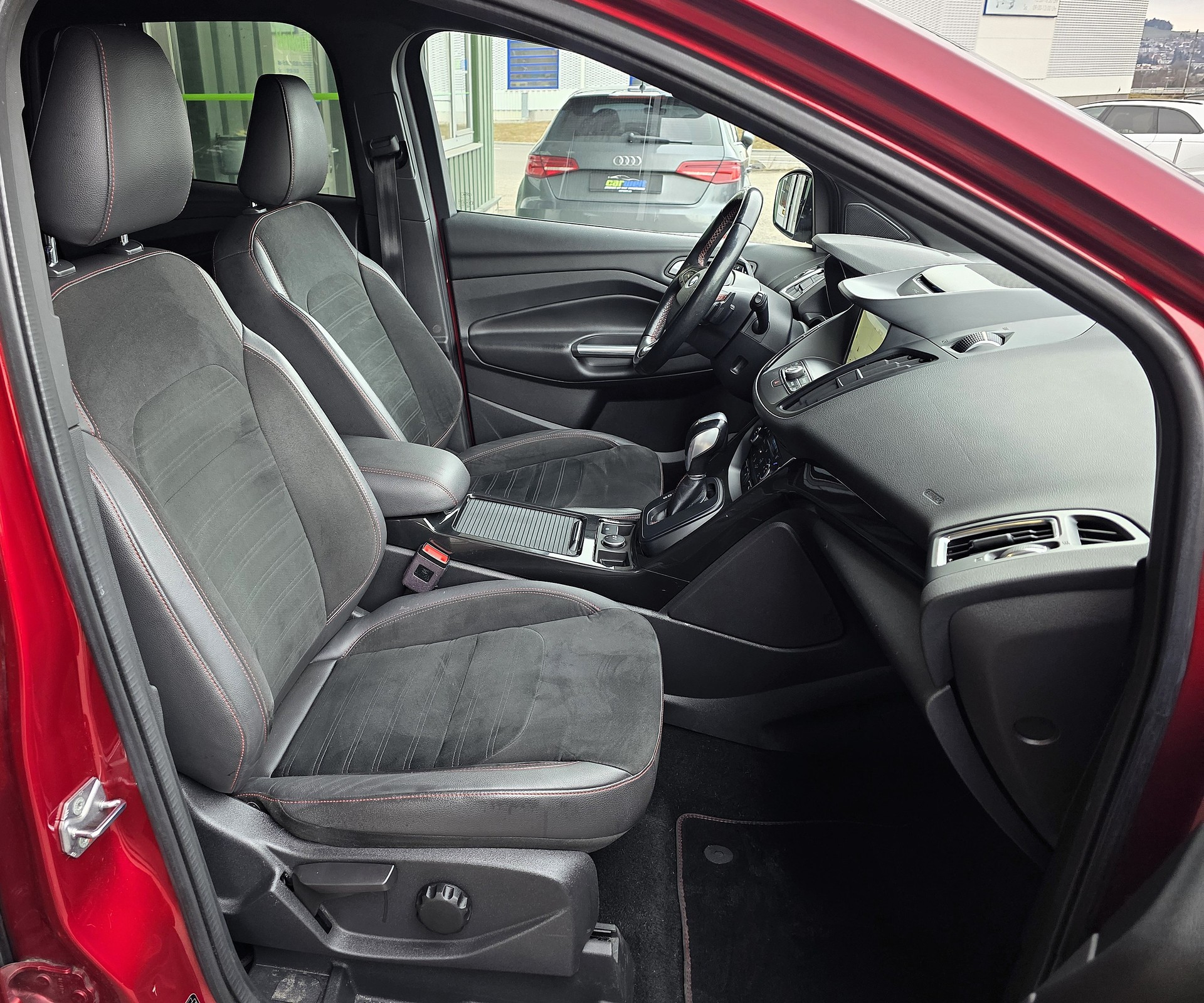 FORD Kuga 1.5 SCTi ST Line High 4WD Automatic *Zahnriemen frisch ersetzt*-image-5