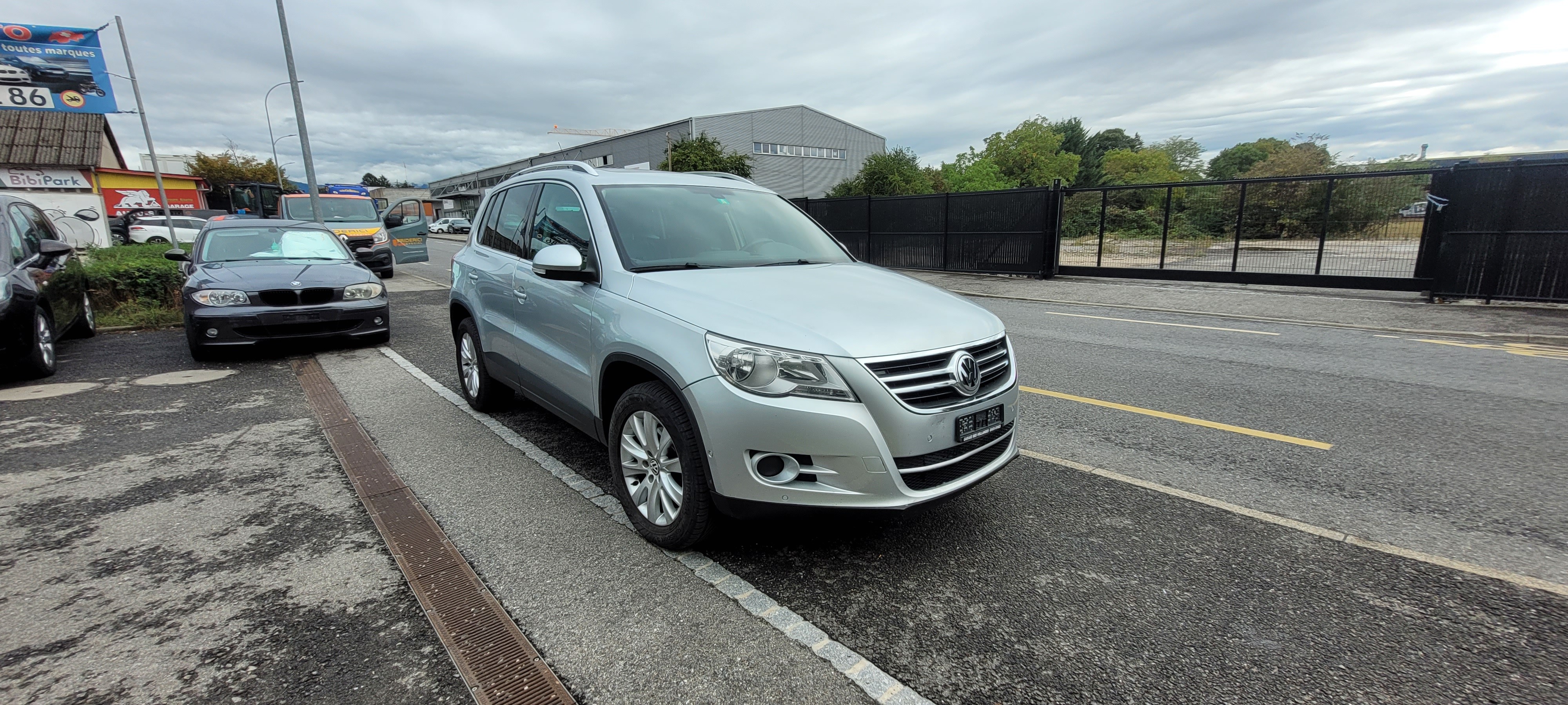 Car photo