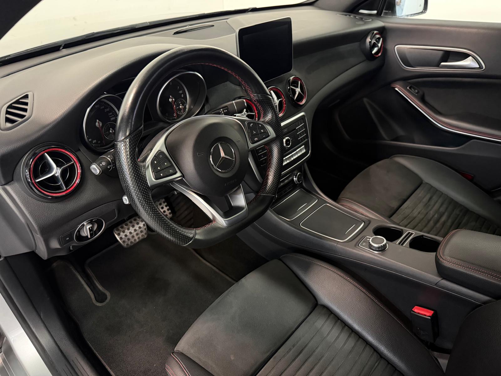 MERCEDES-BENZ CLA Shooting Brake 250 Sport 4Matic 7G-DCT-image-19