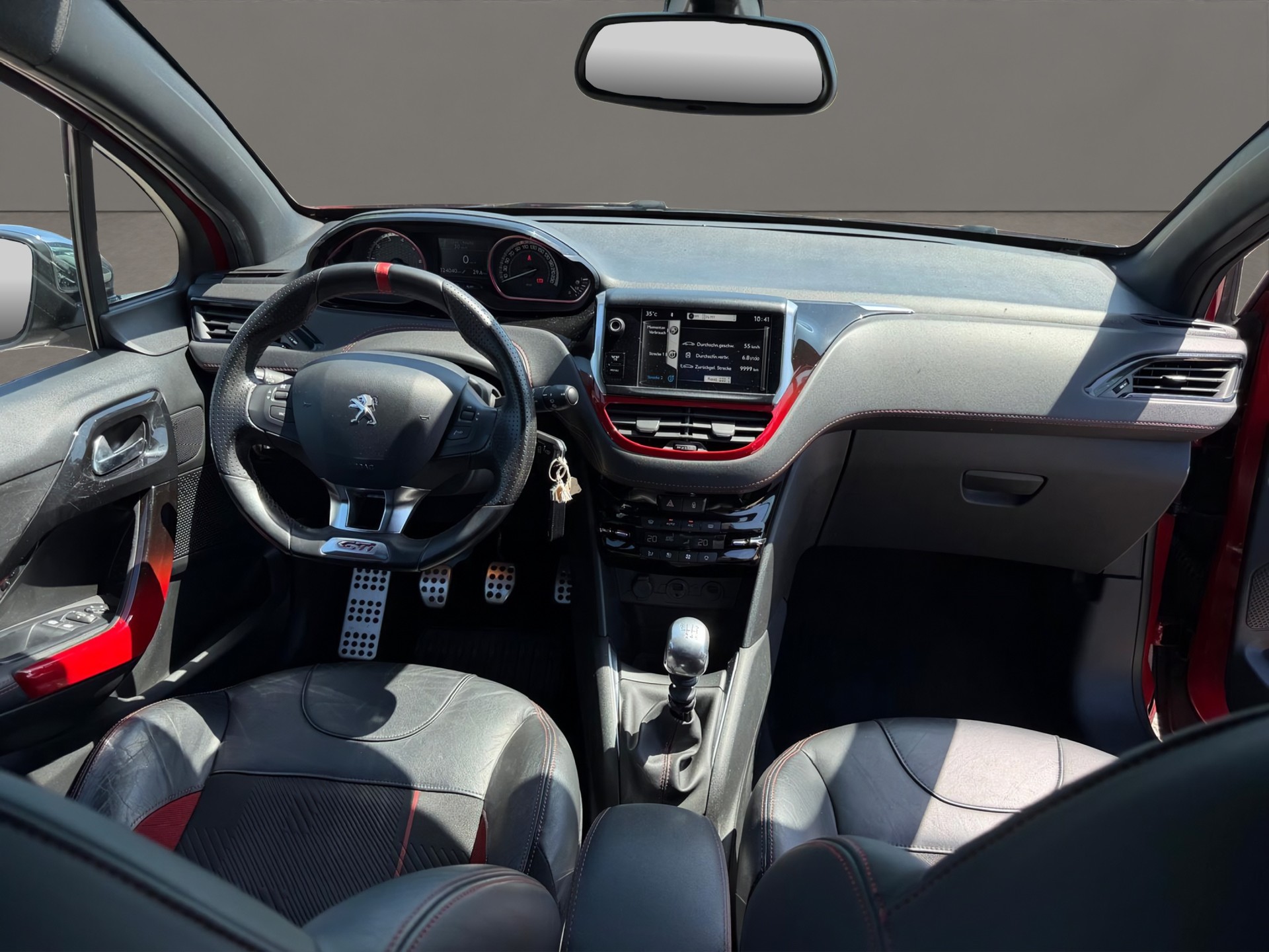 PEUGEOT 208 1.6 Turbo GTi-image-8