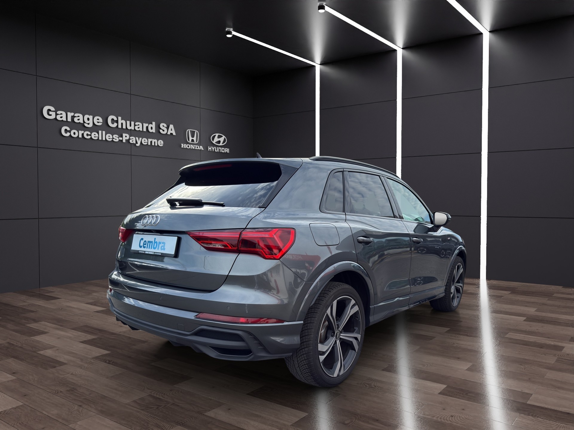 AUDI Q3 Sportback 35 TFSI S line Attraction S-tronic-image-4