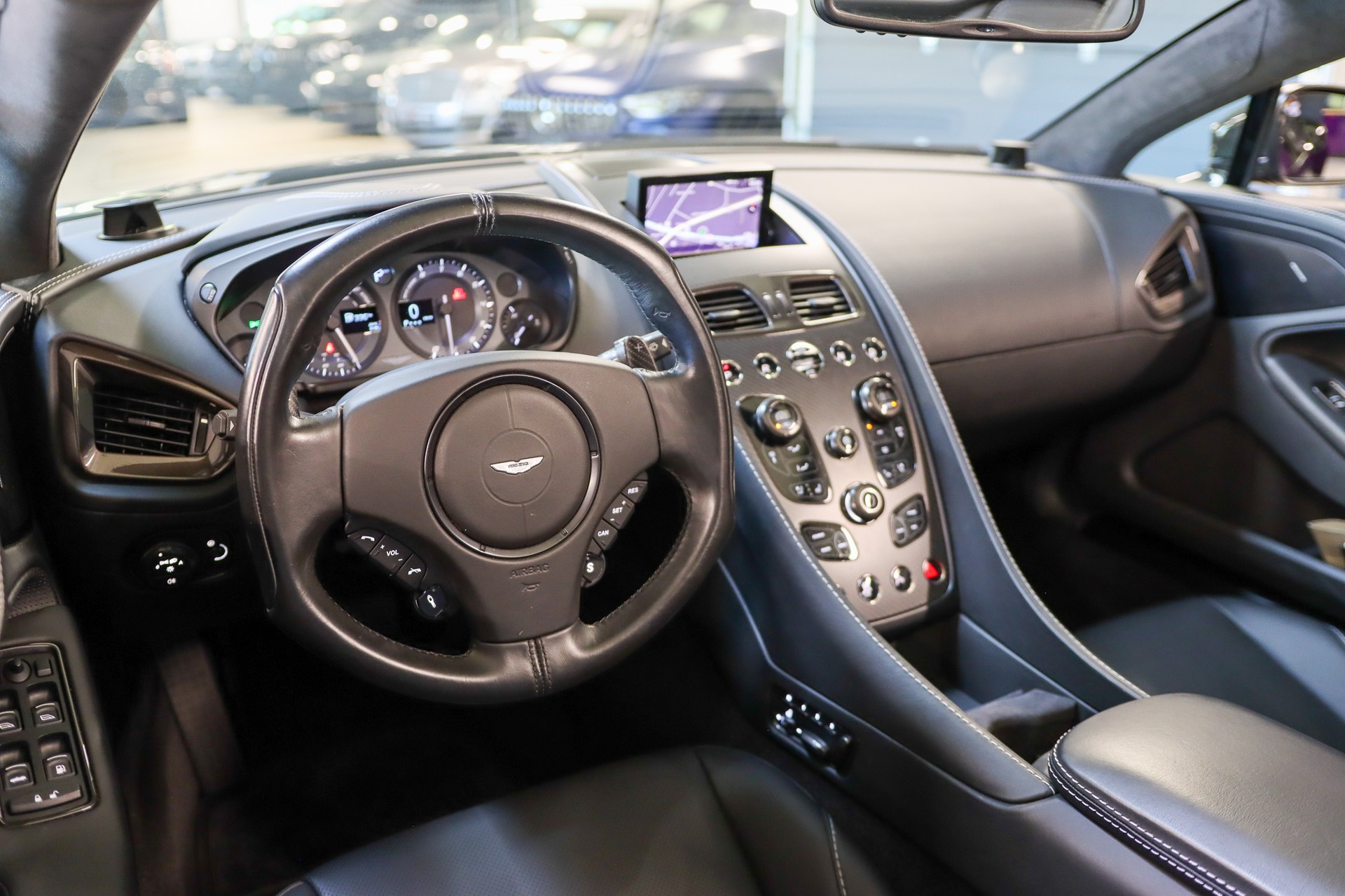 ASTON MARTIN Vanquish S Volante V12 Touchtronic 3-image-12