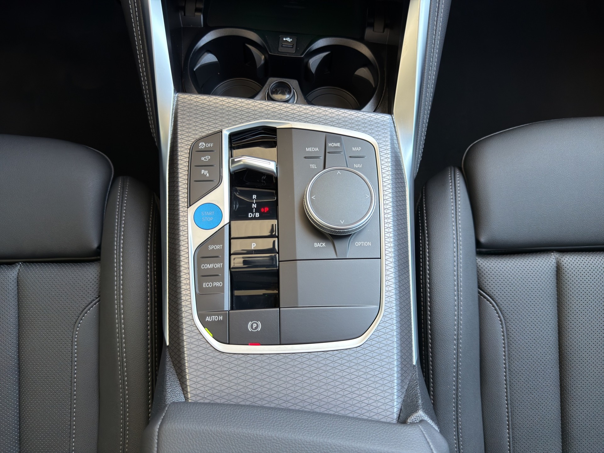 BMW i4 M60 M Sport Pro-image-13