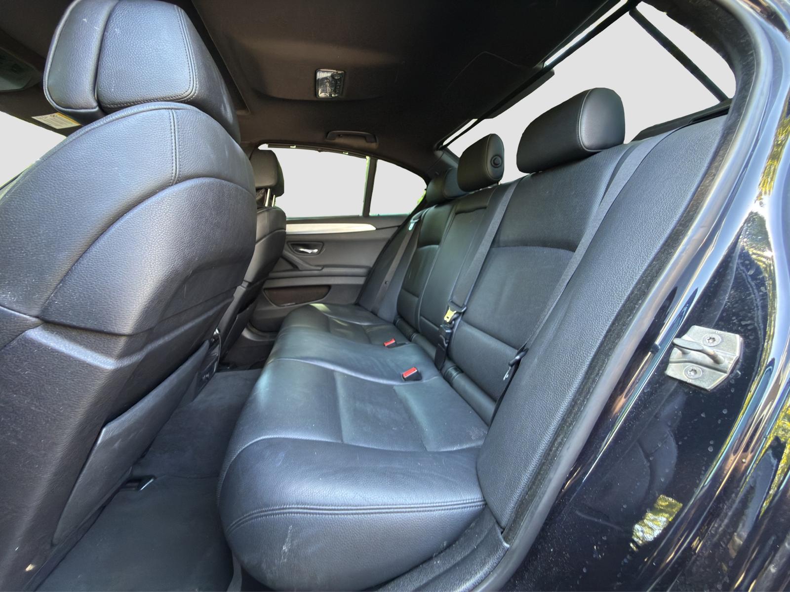 BMW M550d xDrive Steptronic-image-16