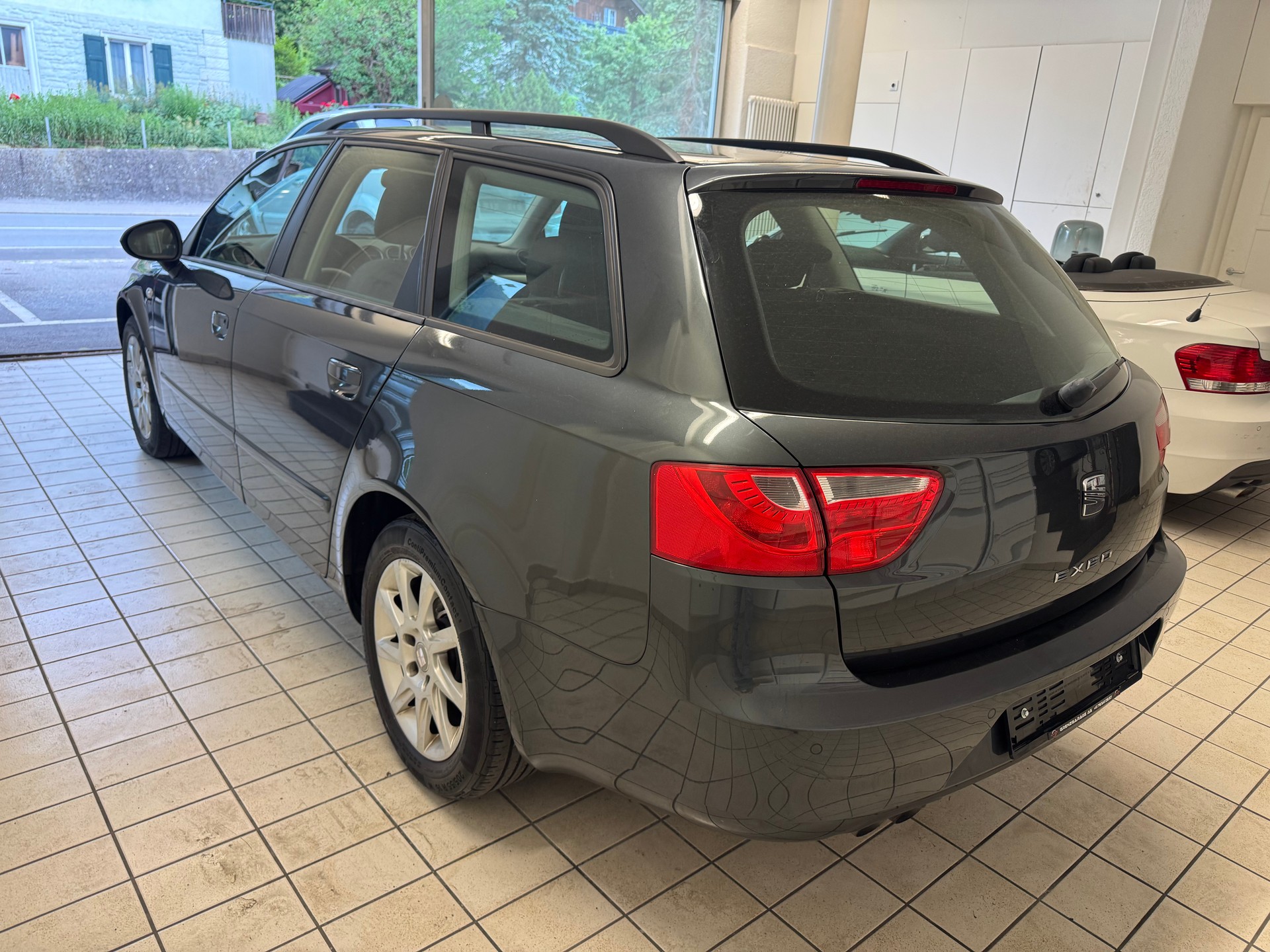 SEAT Exeo ST 2.0 TDI Sport-image-6