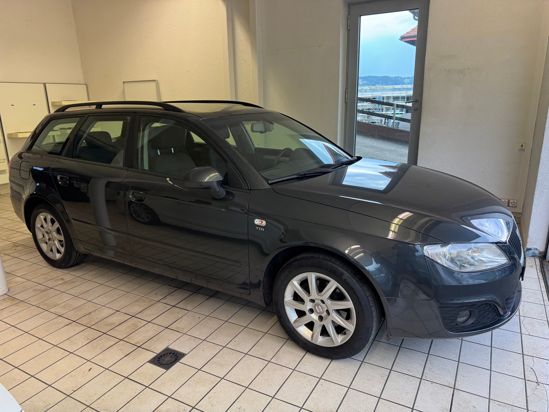 SEAT Exeo ST 2.0 TDI Sport-image-4