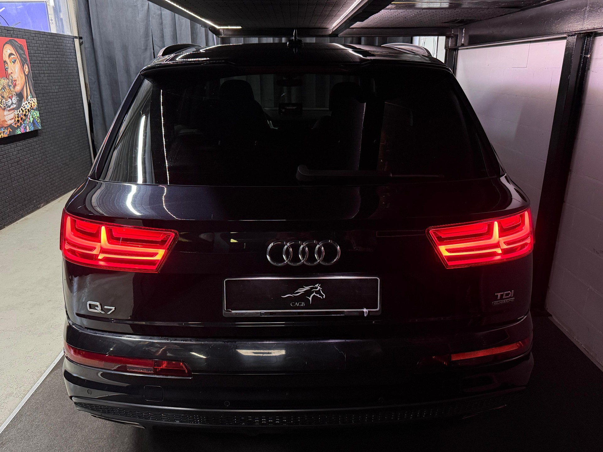 AUDI Q7 3.0 TDI S-Line quattro tiptronic / 7 Plätze / Anhängerkupplung /-image-9