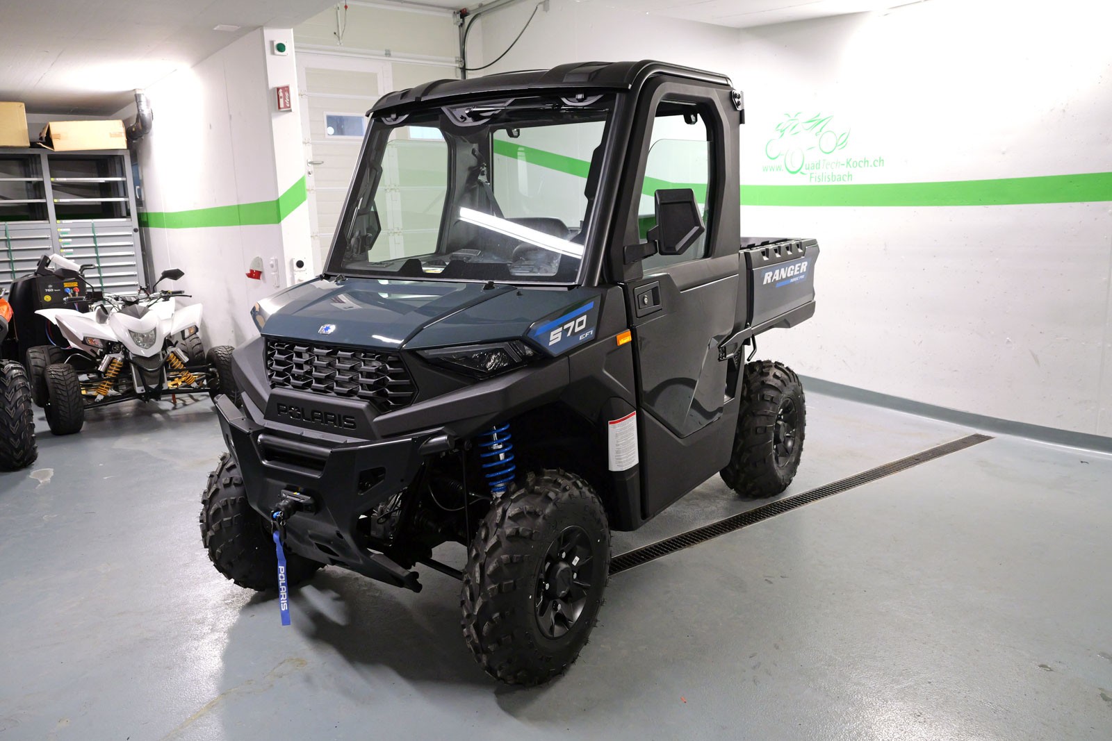 POLARIS Ranger 570 Limited Edition-showroom-element-2