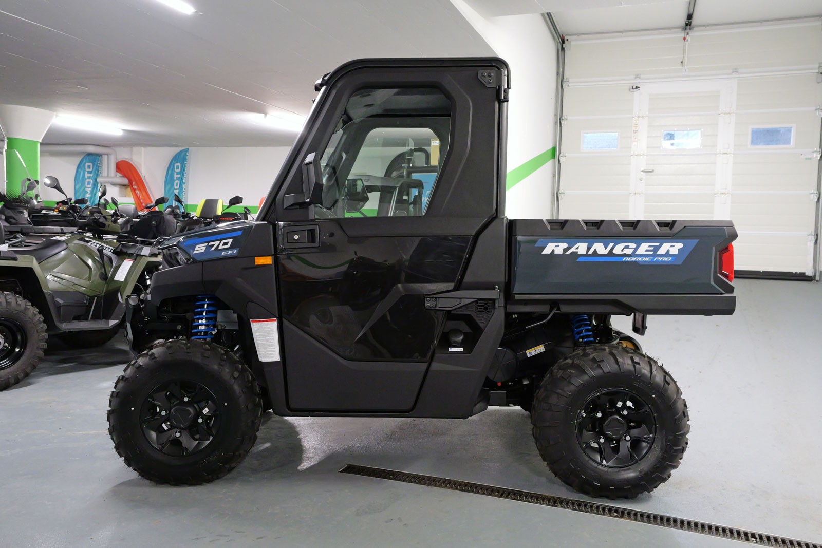POLARIS Ranger 570 Limited Edition-showroom-element-3