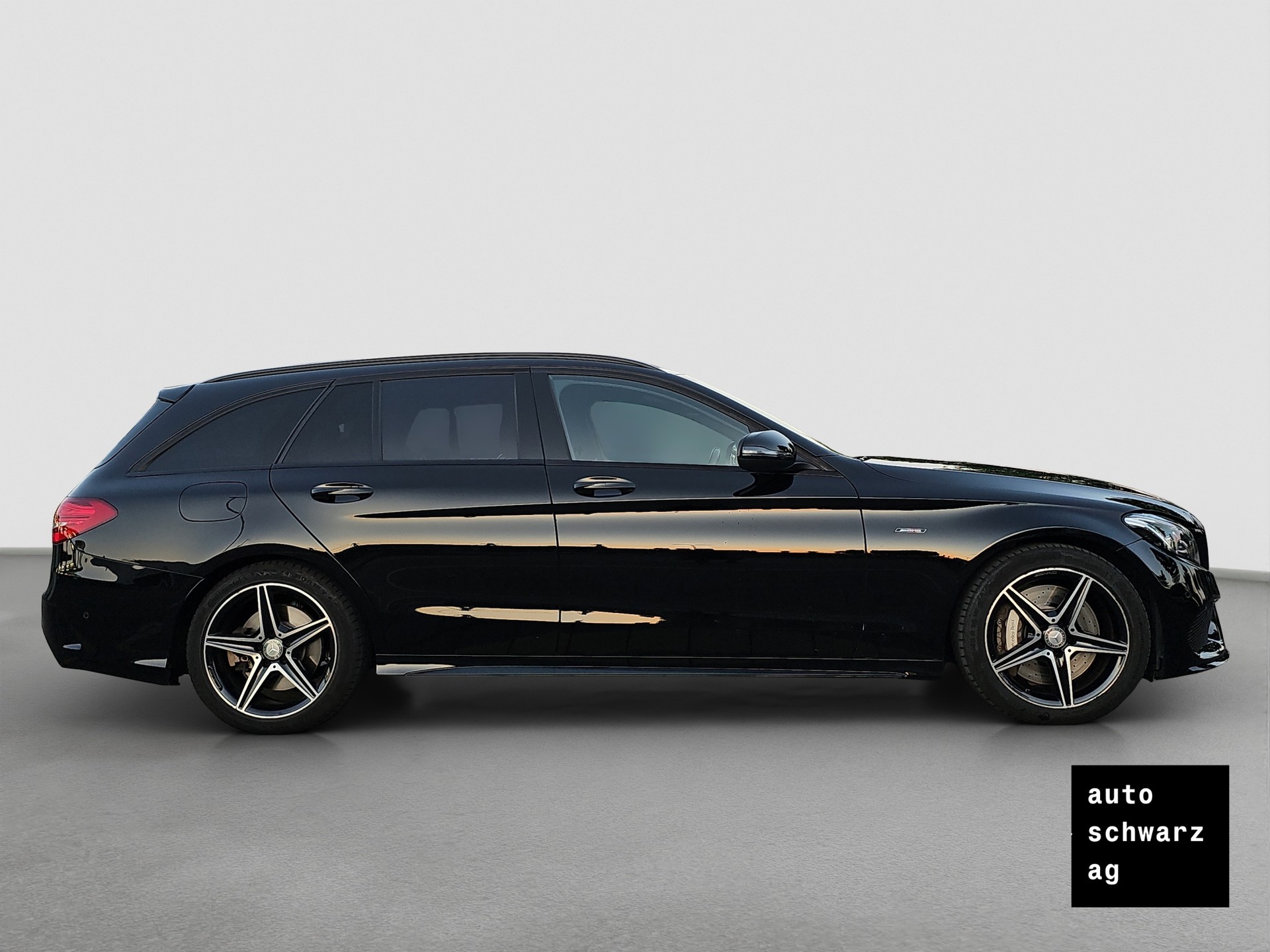 MERCEDES-BENZ C 450 AMG 4Matic 7G-Tronic-image-3