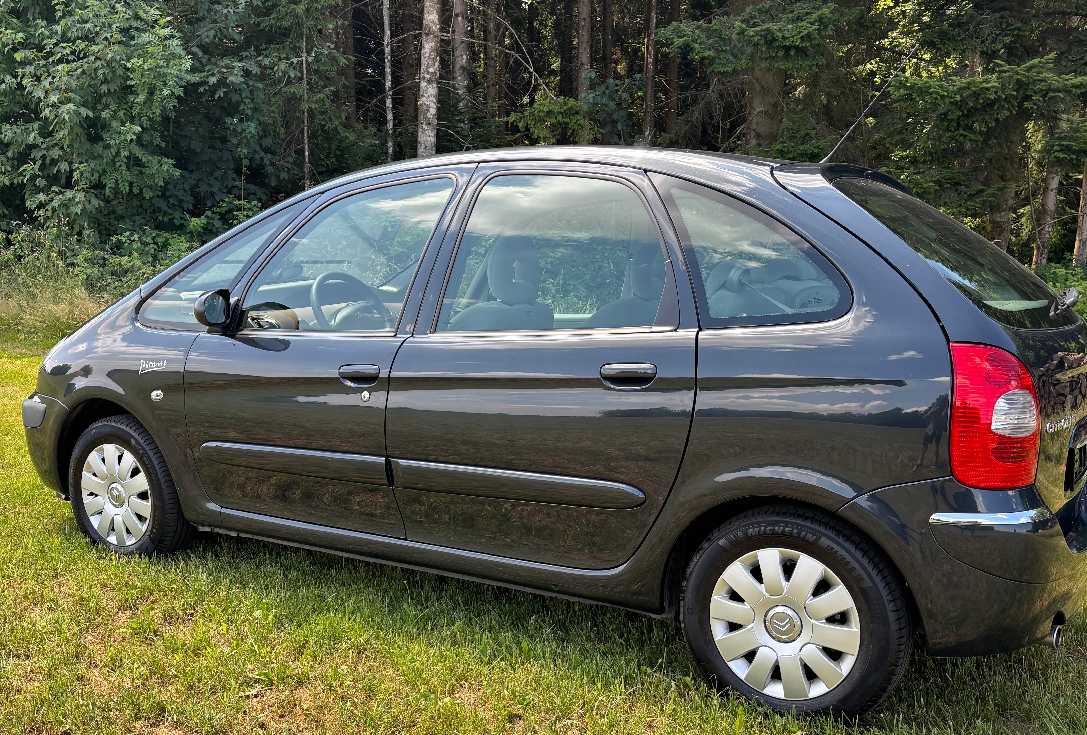 CITROEN 2.0i 16V Exclusive — slika 1