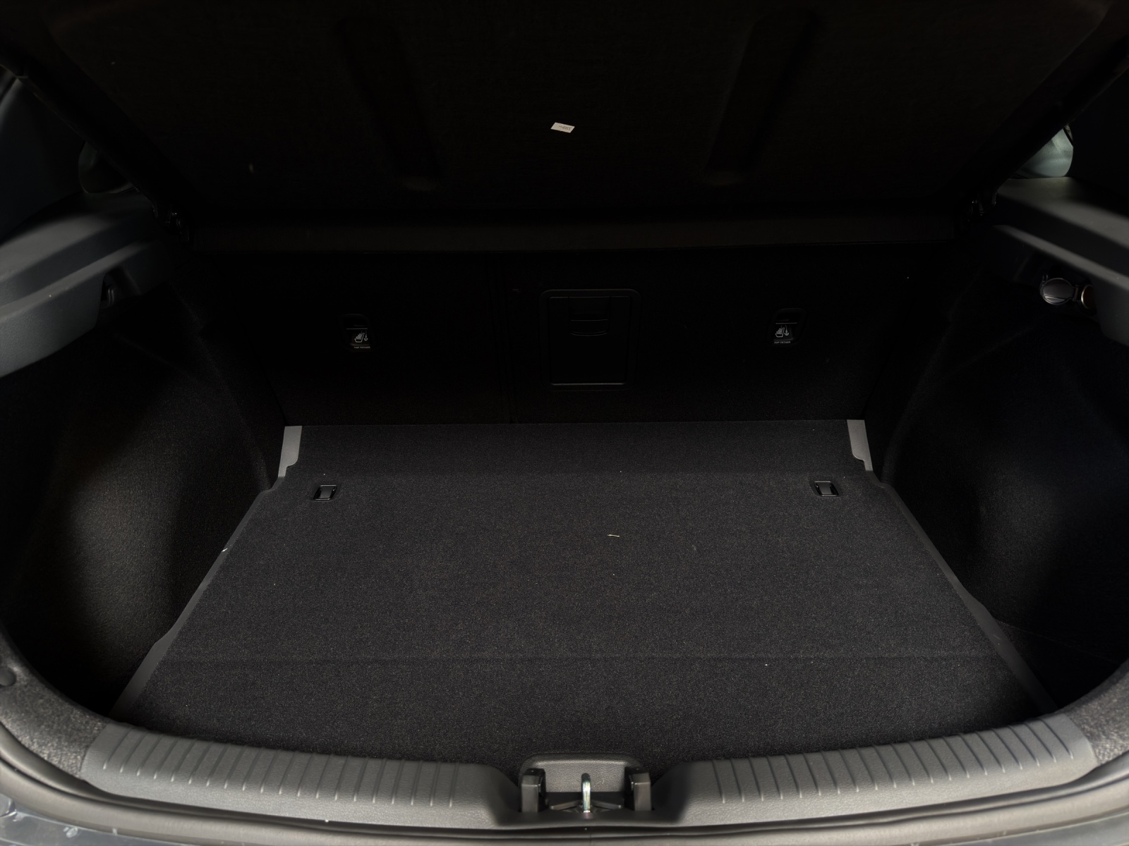 HYUNDAI i30 1.5 T-GDi Vertex 48V MH DCT-image-15