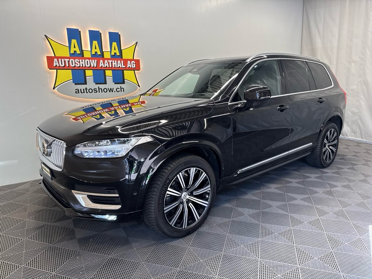 VOLVO XC90 B5 Diesel Mild Hybrid AWD Ultimate Bright Geartronic-image-0