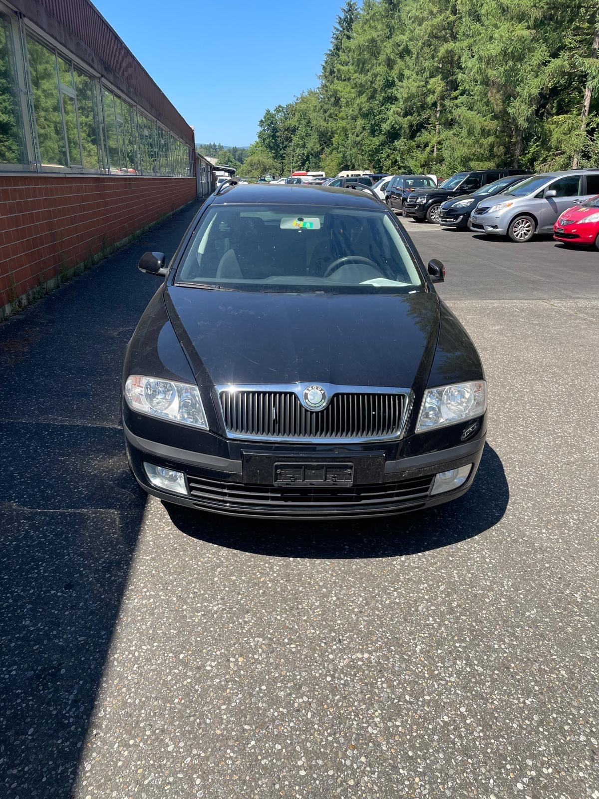 SKODA Octavia 1.9 TDI Swiss Ice Hockey 4x4-image-1