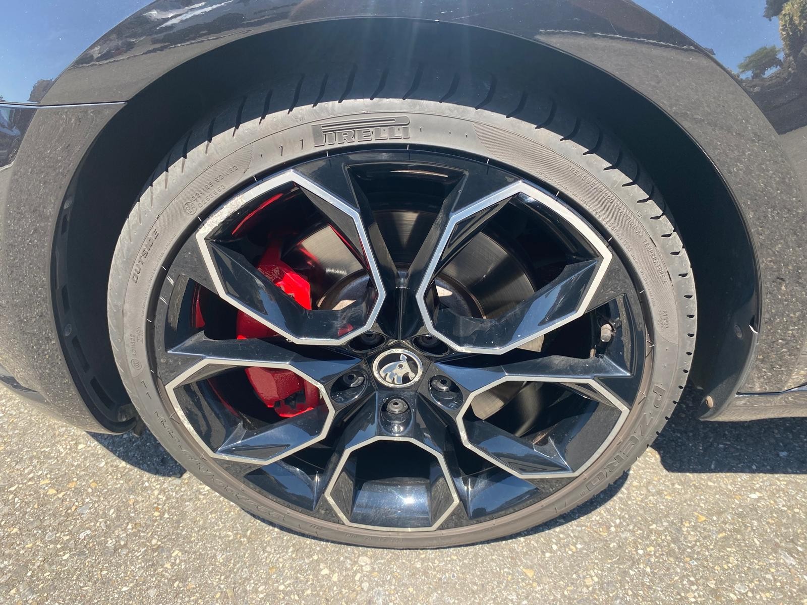 SKODA Octavia Combi 2.0 TSI RS 245 DSG-image-5