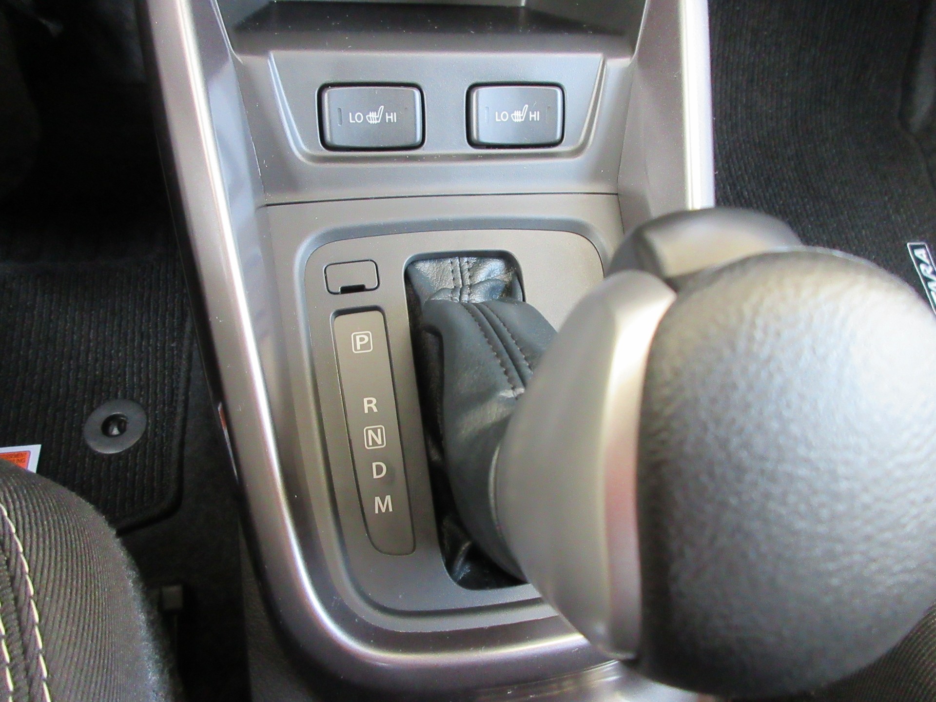 SUZUKI Vitara 1.4 Boosterjet Compact + 4x4 Hybrid Automatic-image-12