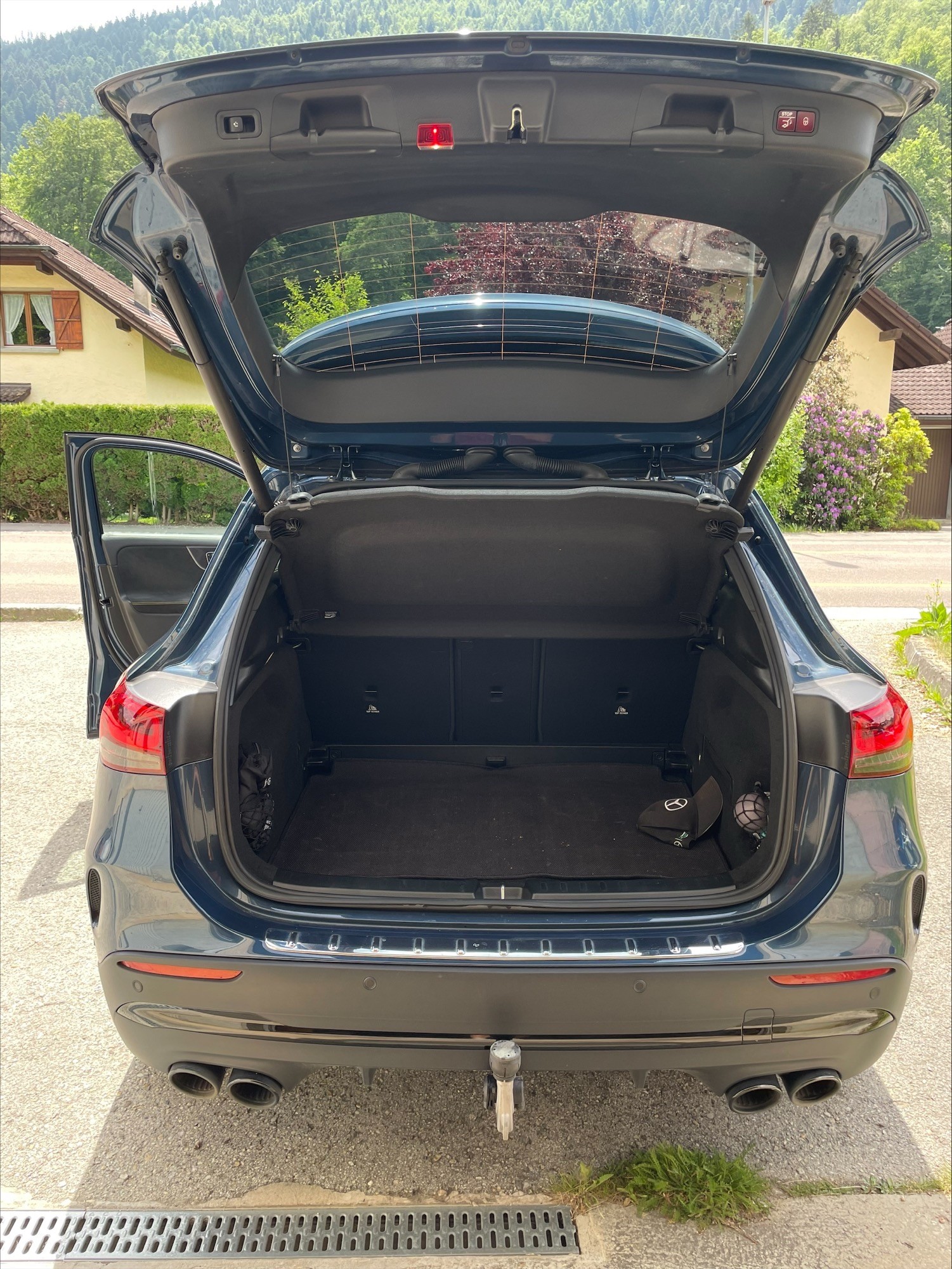 MERCEDES-BENZ GLA 45 S AMG 4matic+-image-3